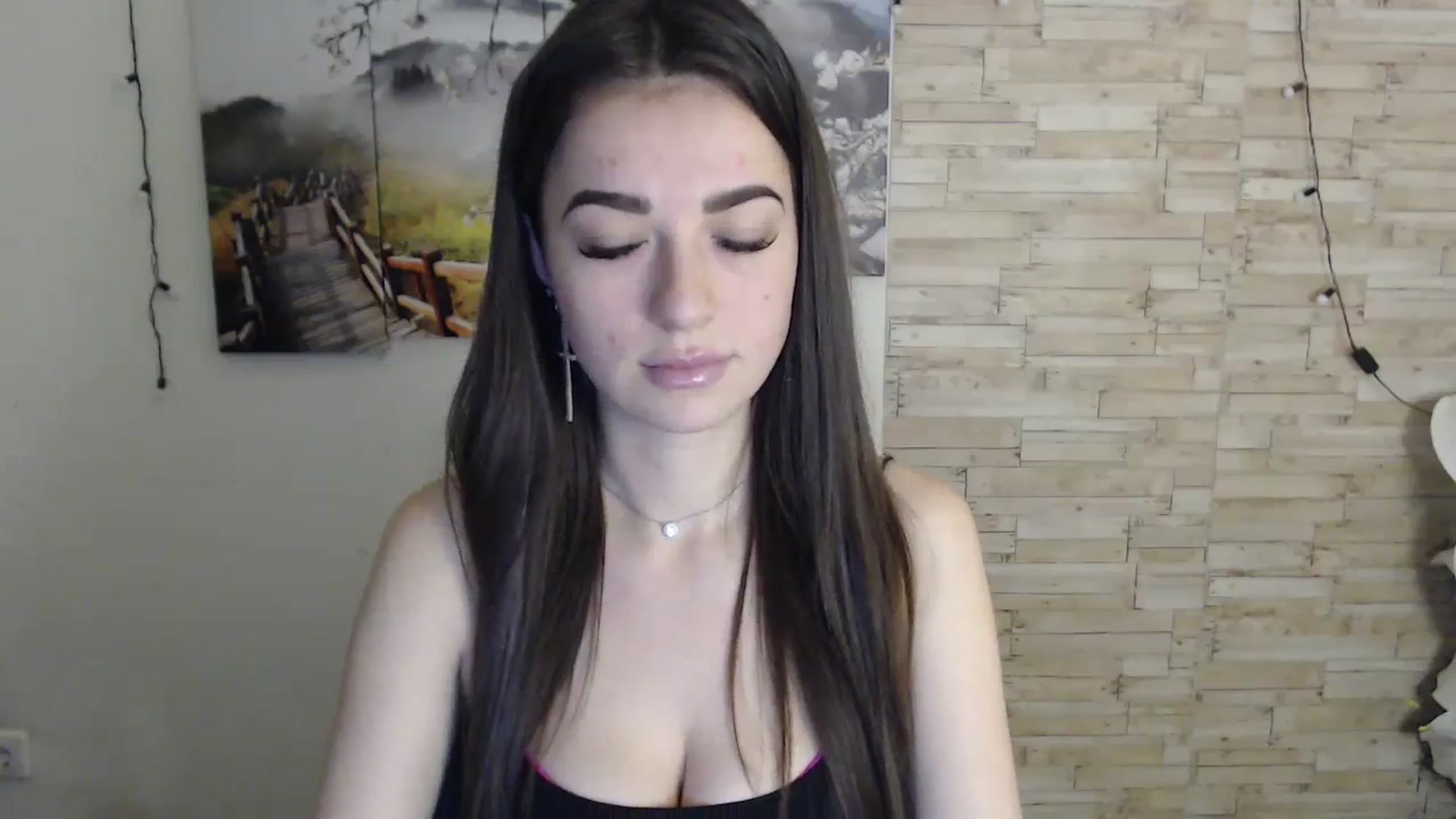 Gallery image thumbnail from Eva_Eldis's myfreecams stream on, 12/13/2023, 16:14 image 4 of 20