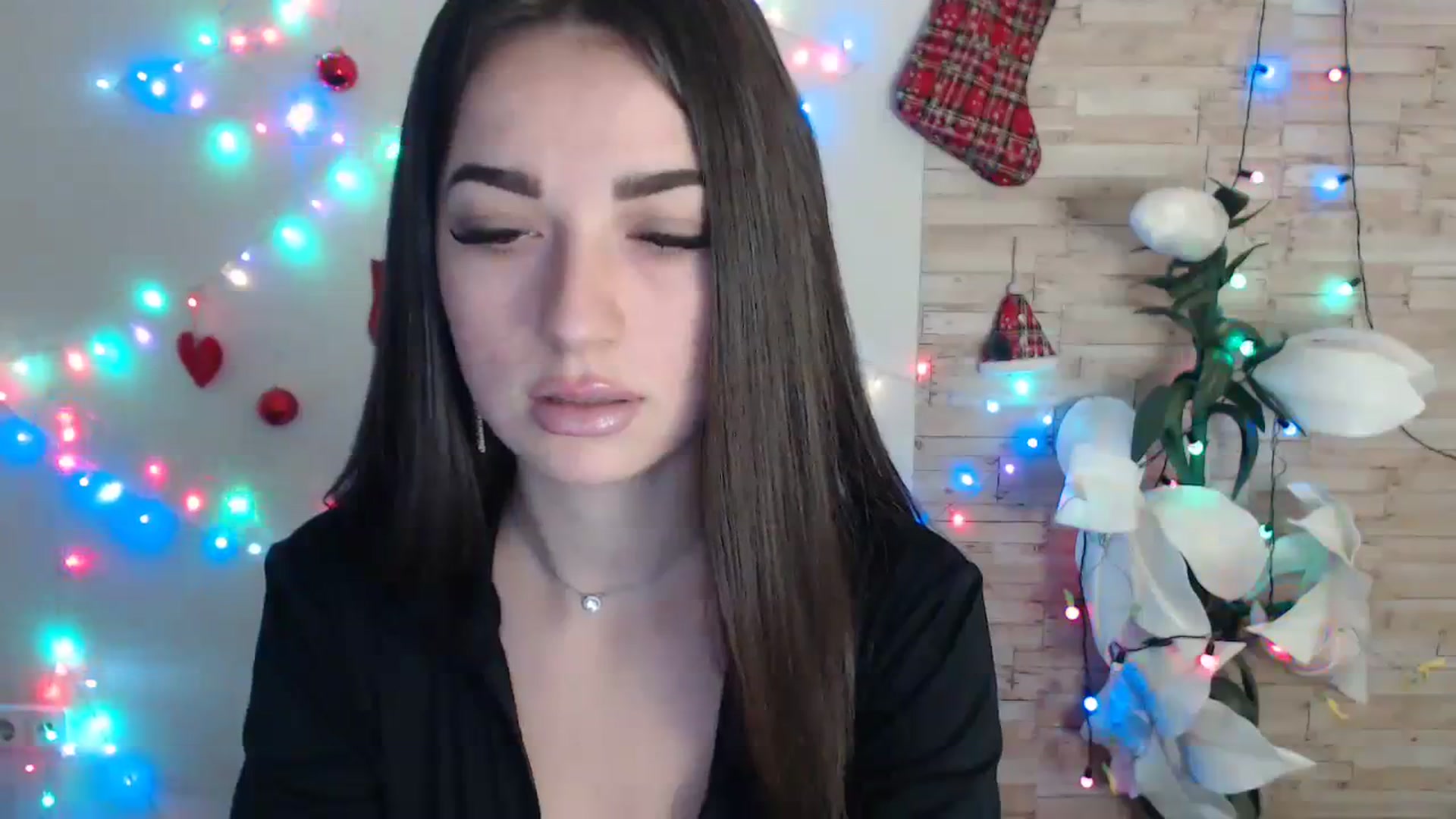 Gallery image thumbnail from Eva_Eldis's myfreecams stream on, 12/14/2023, 15:13 image 14 of 20