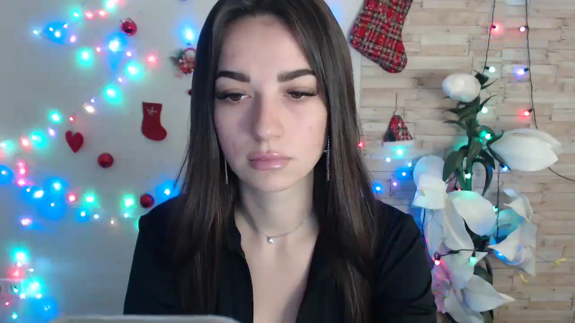 Gallery image thumbnail from Eva_Eldis's myfreecams stream on, 12/14/2023, 17:13 image 12 of 20
