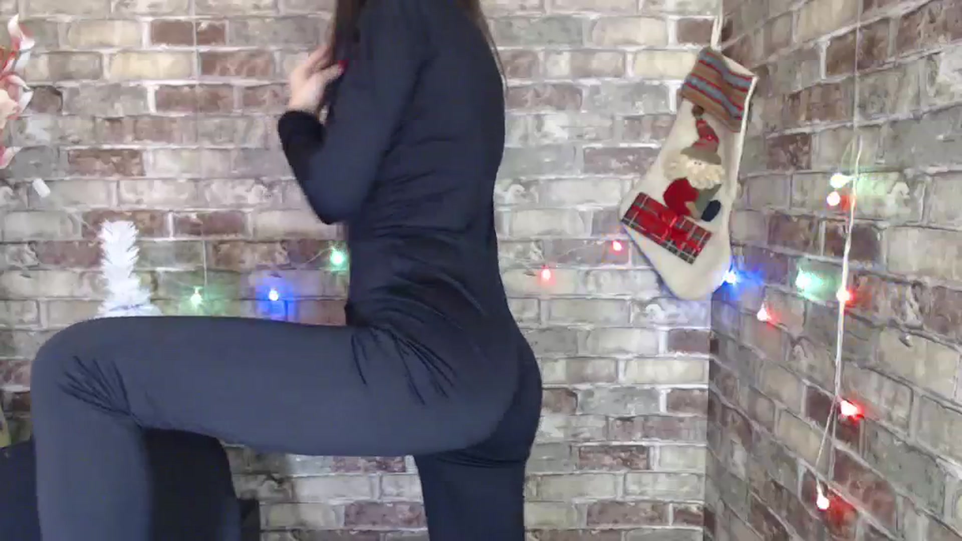 Gallery image thumbnail from Eva_Eldis's myfreecams stream on, 12/15/2023, 10:26 image 2 of 20