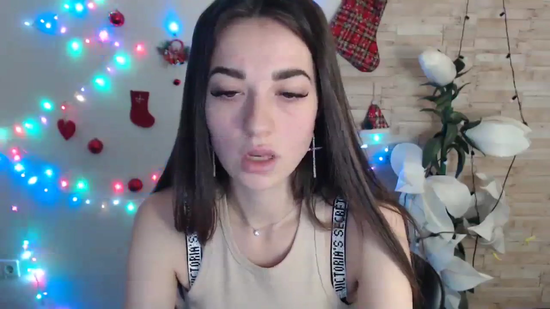 Gallery image thumbnail from Eva_Eldis's myfreecams stream on, 12/18/2023, 14:44 image 16 of 20