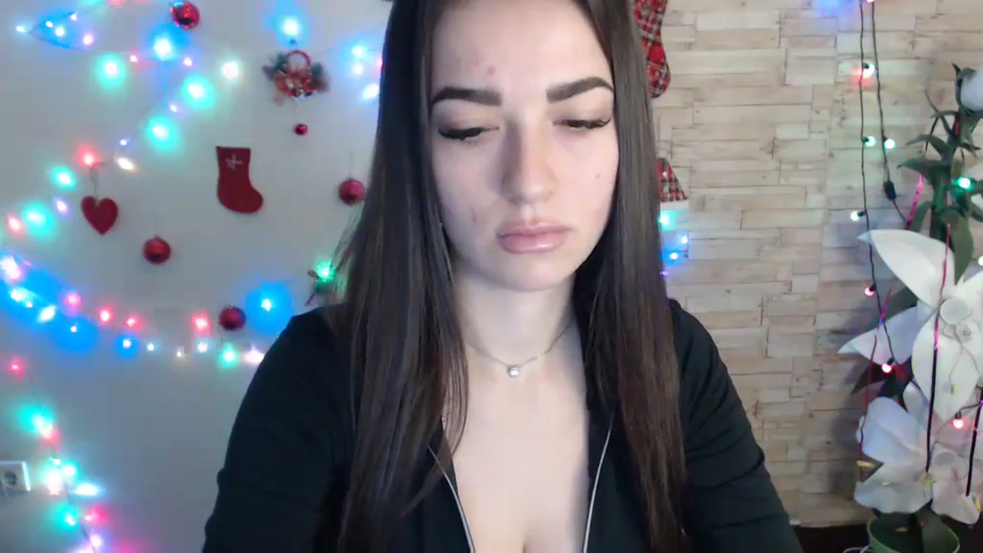 Gallery image thumbnail from Eva_Eldis's myfreecams stream on, 12/22/2023, 16:06 image 7 of 20