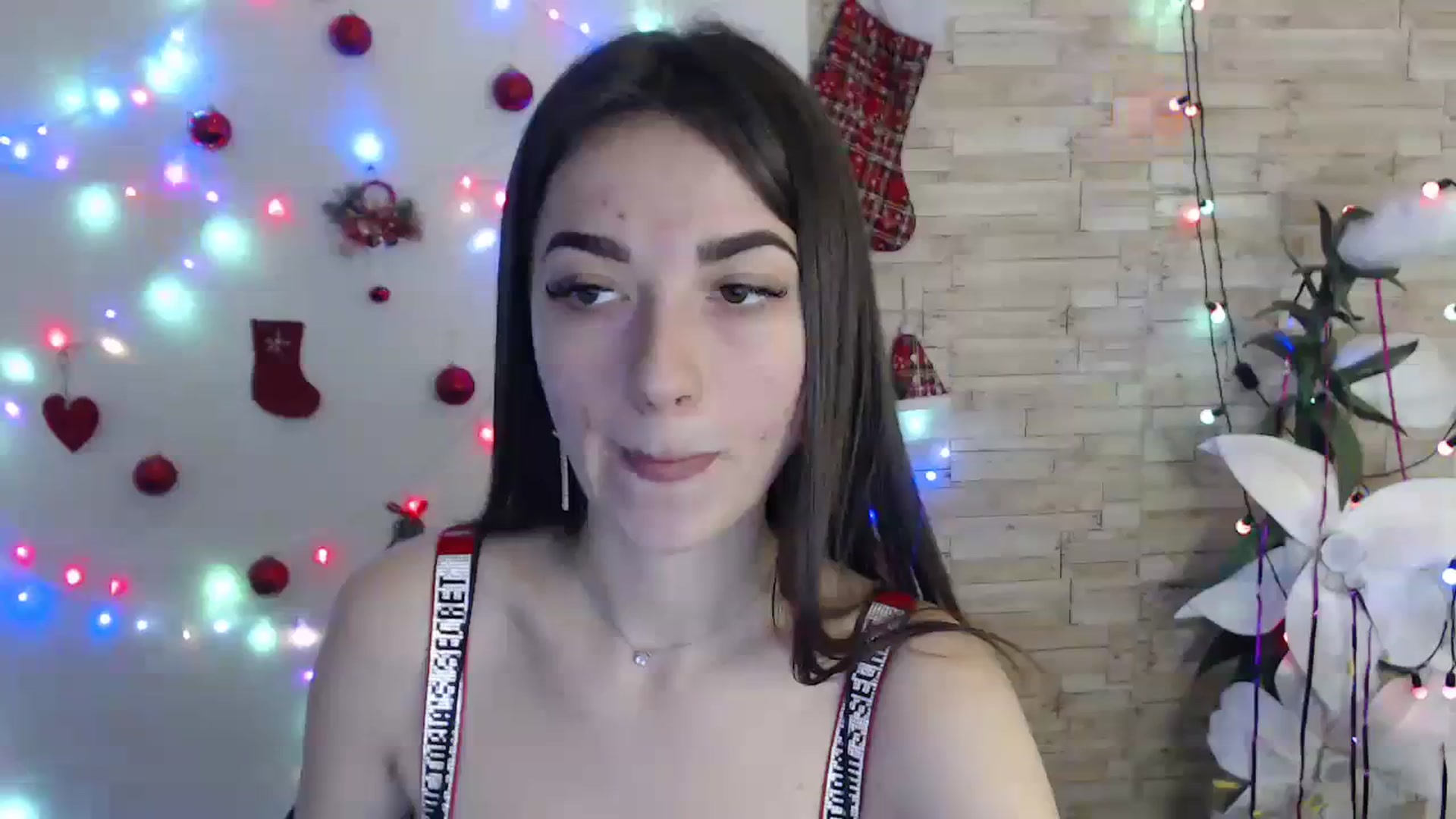 Gallery image thumbnail from Eva_Eldis's myfreecams stream on, 12/24/2023, 17:49 image 3 of 20