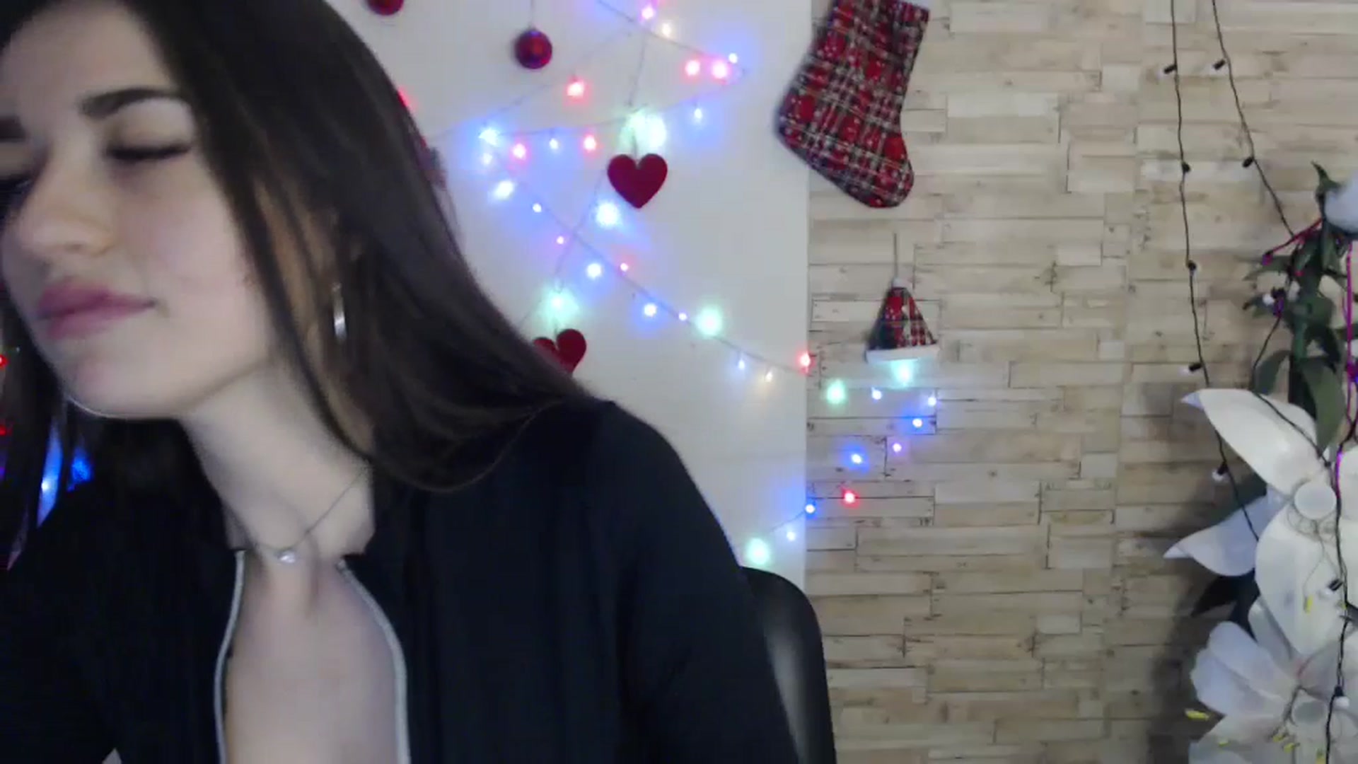 Gallery image thumbnail from Eva_Eldis's myfreecams stream on, 01/05/2024, 14:07 image 18 of 20