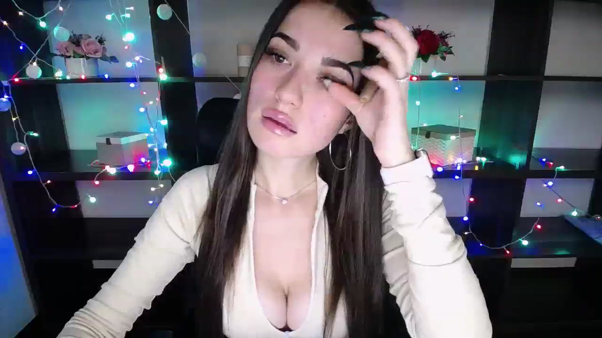 Gallery image thumbnail from Eva_Eldis's myfreecams stream on, 01/06/2024, 11:58 image 3 of 20