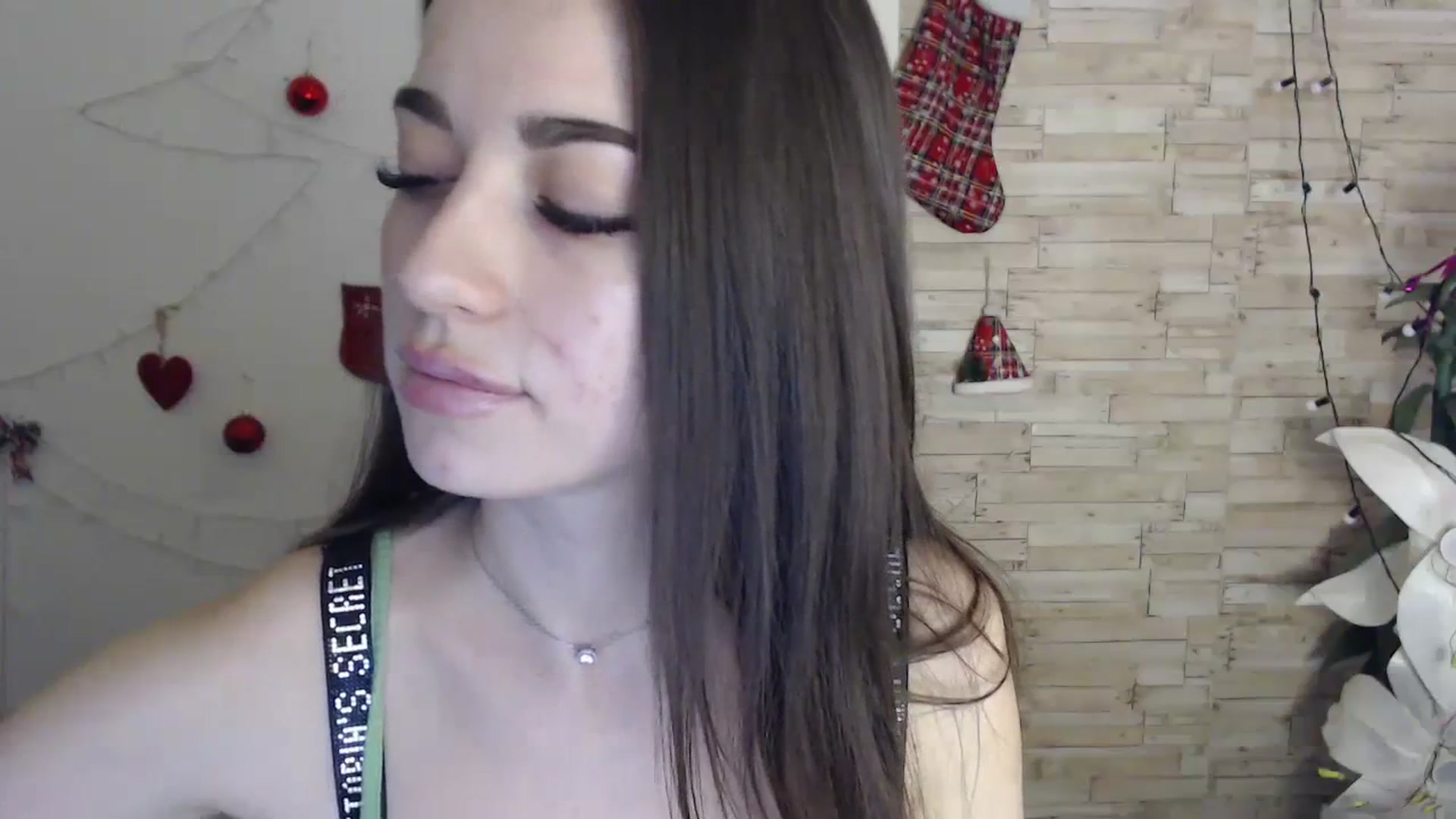 Gallery image thumbnail from Eva_Eldis's myfreecams stream on, 01/07/2024, 10:58 image 3 of 20