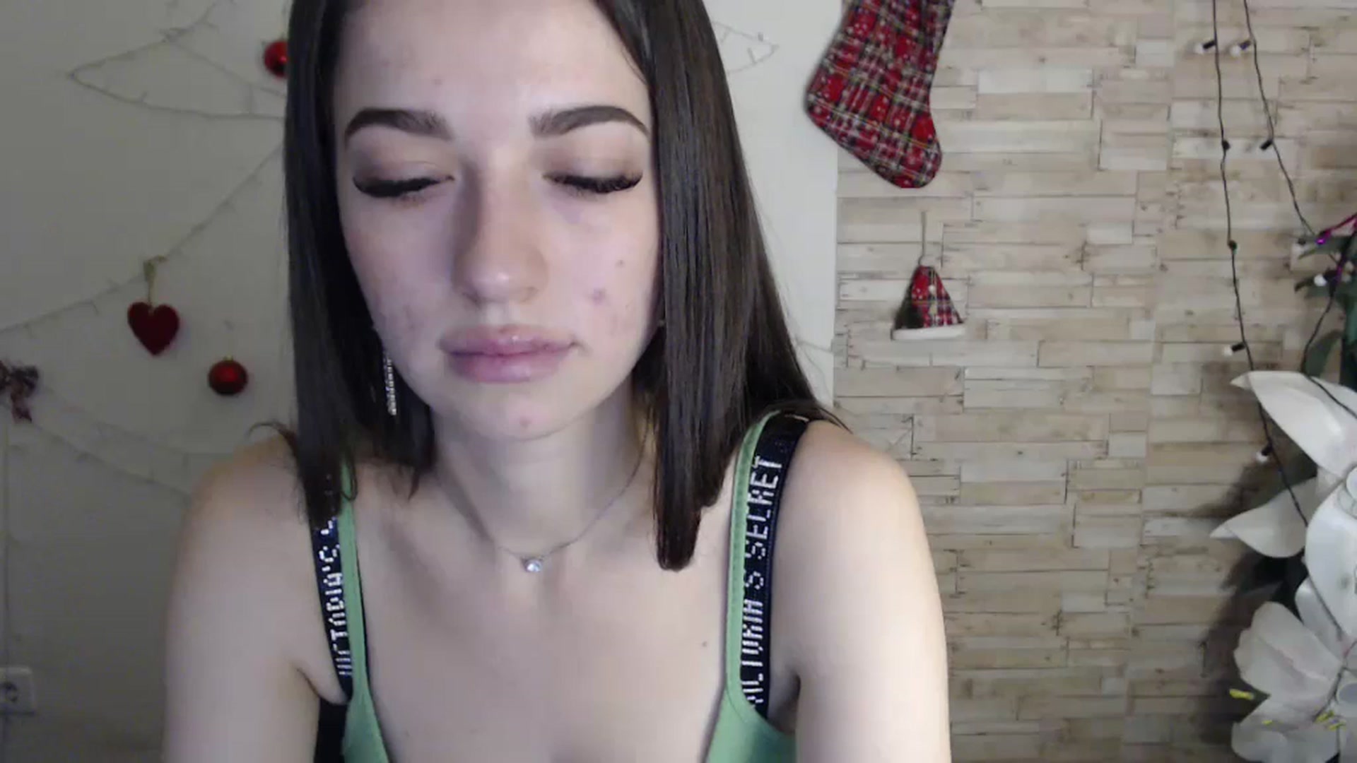 Gallery image thumbnail from Eva_Eldis's myfreecams stream on, 01/07/2024, 15:56 image 15 of 20