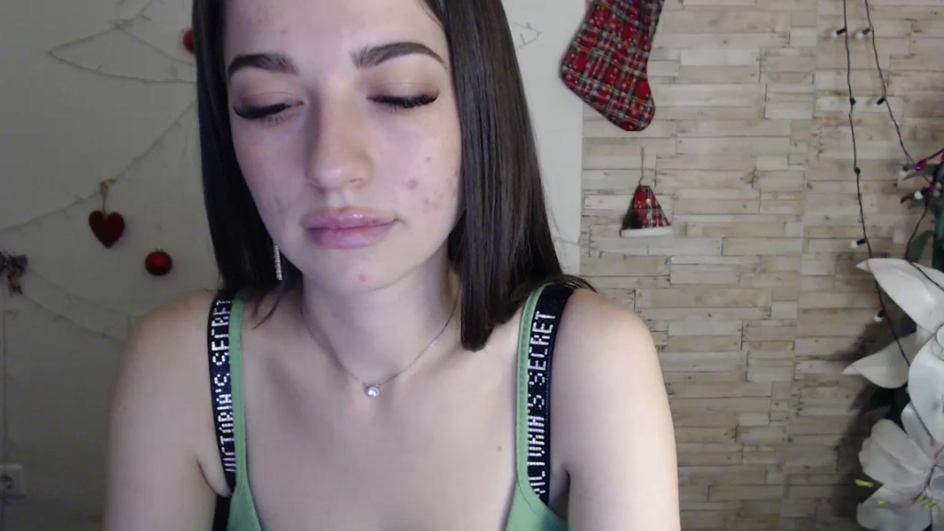 Gallery image thumbnail from Eva_Eldis's myfreecams stream on, 01/07/2024, 15:56 image 10 of 20
