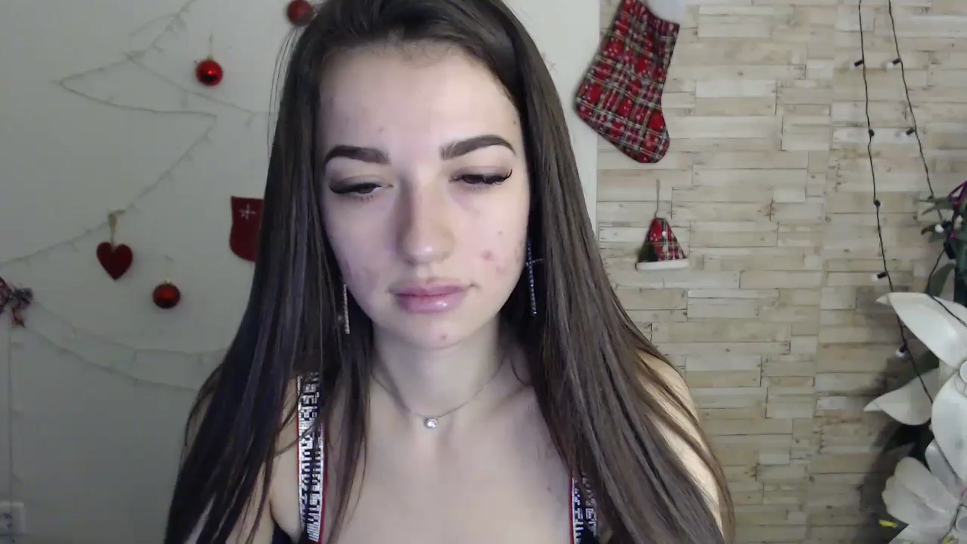 Gallery image thumbnail from Eva_Eldis's myfreecams stream on, 01/08/2024, 12:40 image 11 of 20