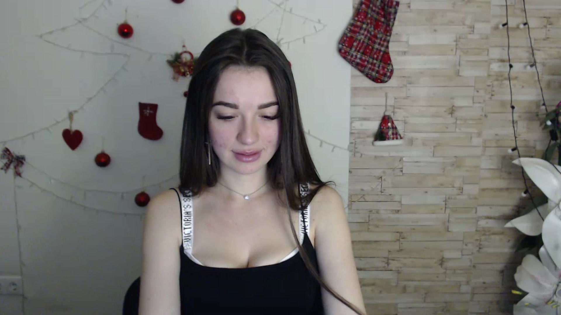 Gallery image thumbnail from Eva_Eldis's myfreecams stream on, 01/12/2024, 15:33 image 15 of 20