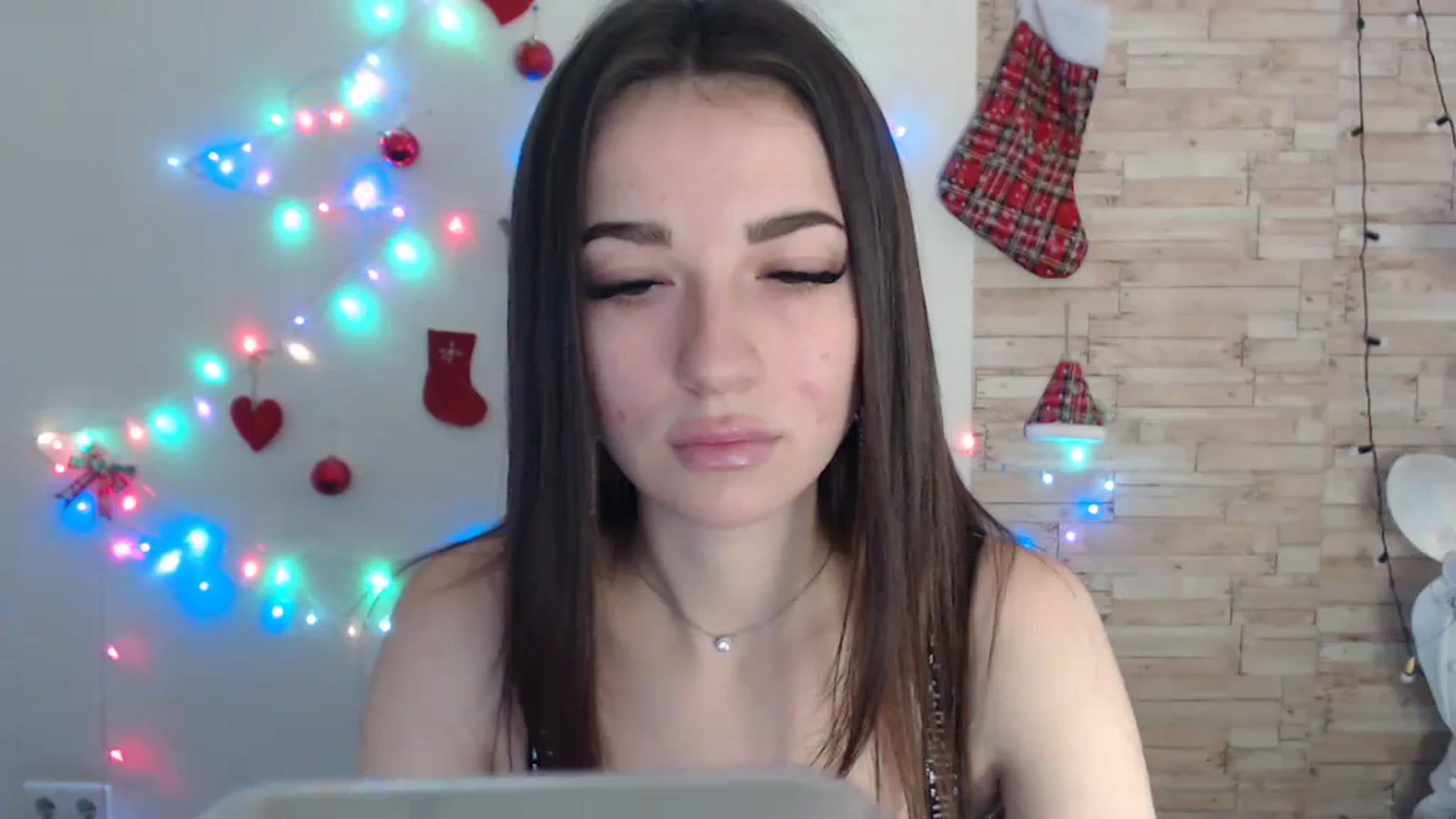 Gallery image thumbnail from Eva_Eldis's myfreecams stream on, 01/16/2024, 13:09 image 7 of 20