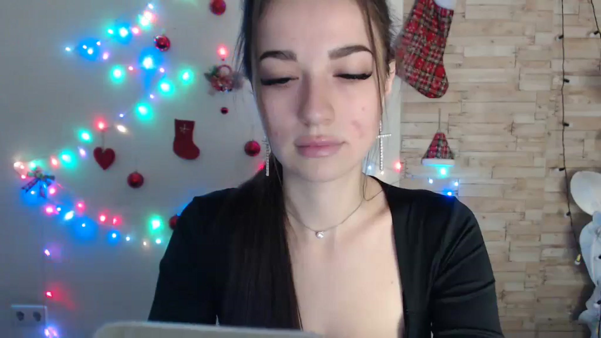 Gallery image thumbnail from Eva_Eldis's myfreecams stream on, 01/16/2024, 16:49 image 11 of 20
