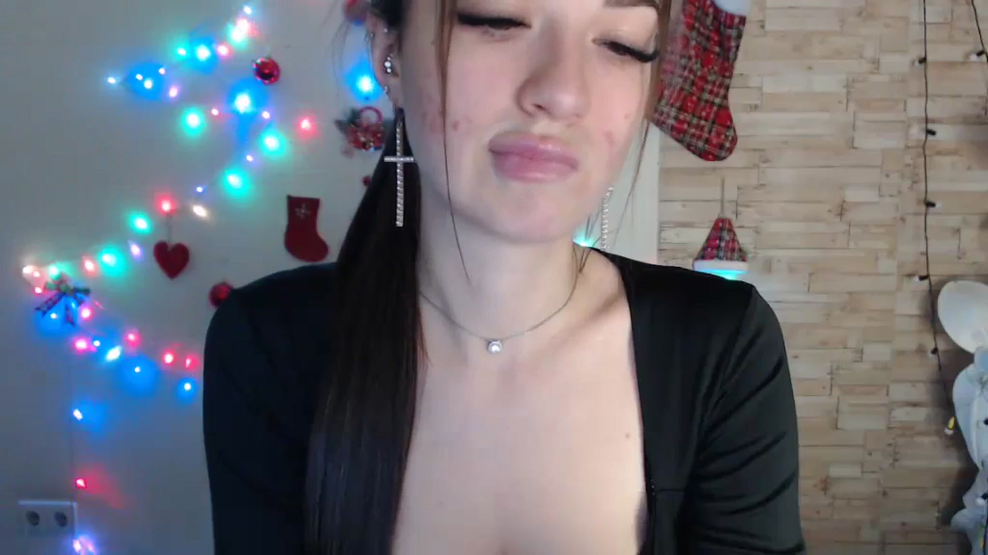 Gallery image thumbnail from Eva_Eldis's myfreecams stream on, 01/16/2024, 16:49 image 5 of 20