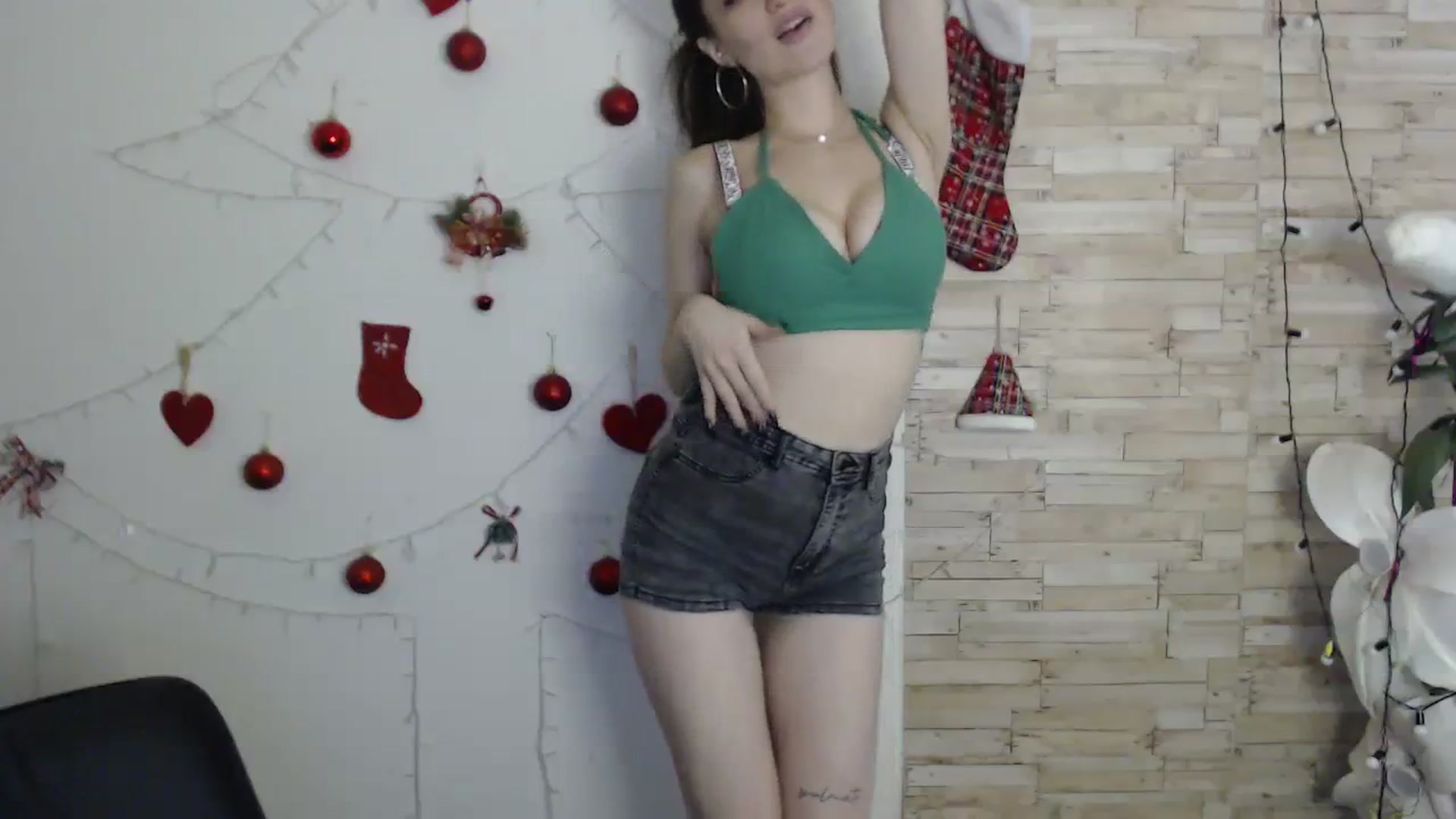 Gallery image thumbnail from Eva_Eldis's myfreecams stream on, 01/19/2024, 13:14 image 16 of 20