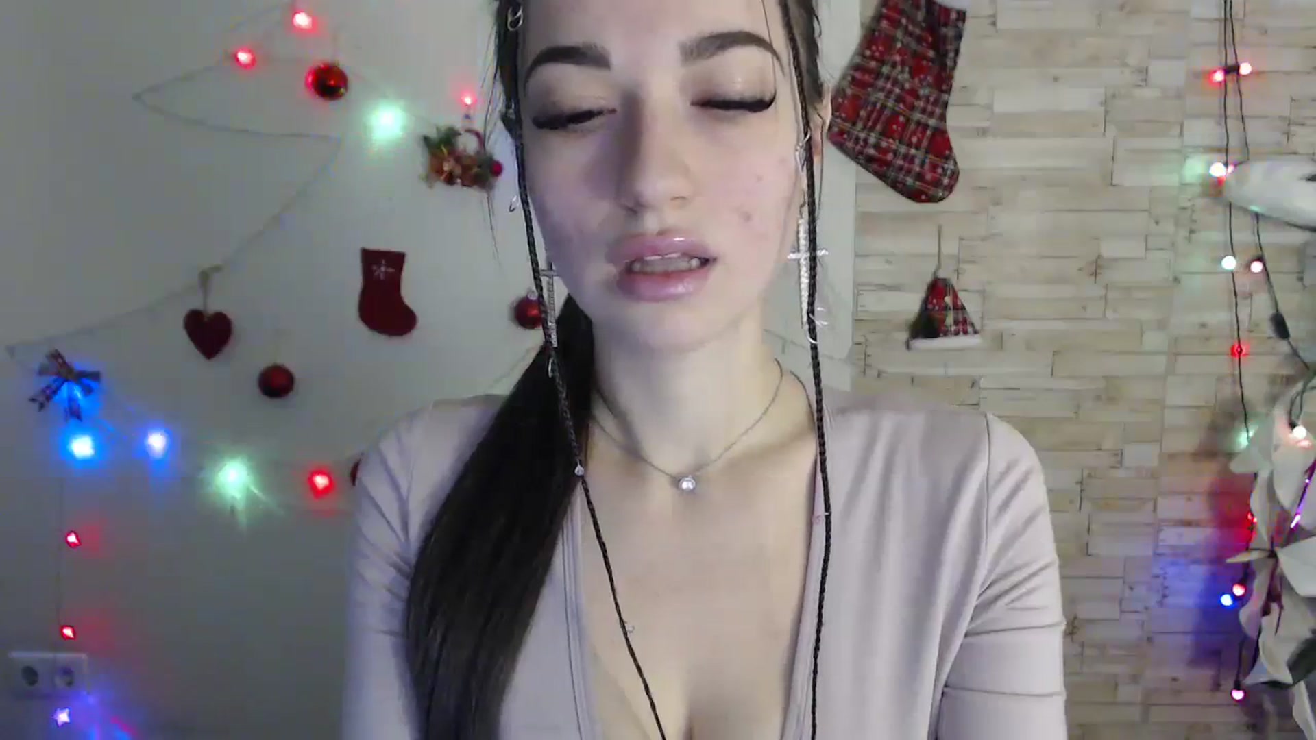 Gallery image thumbnail from Eva_Eldis's myfreecams stream on, 01/27/2024, 14:06 image 18 of 20