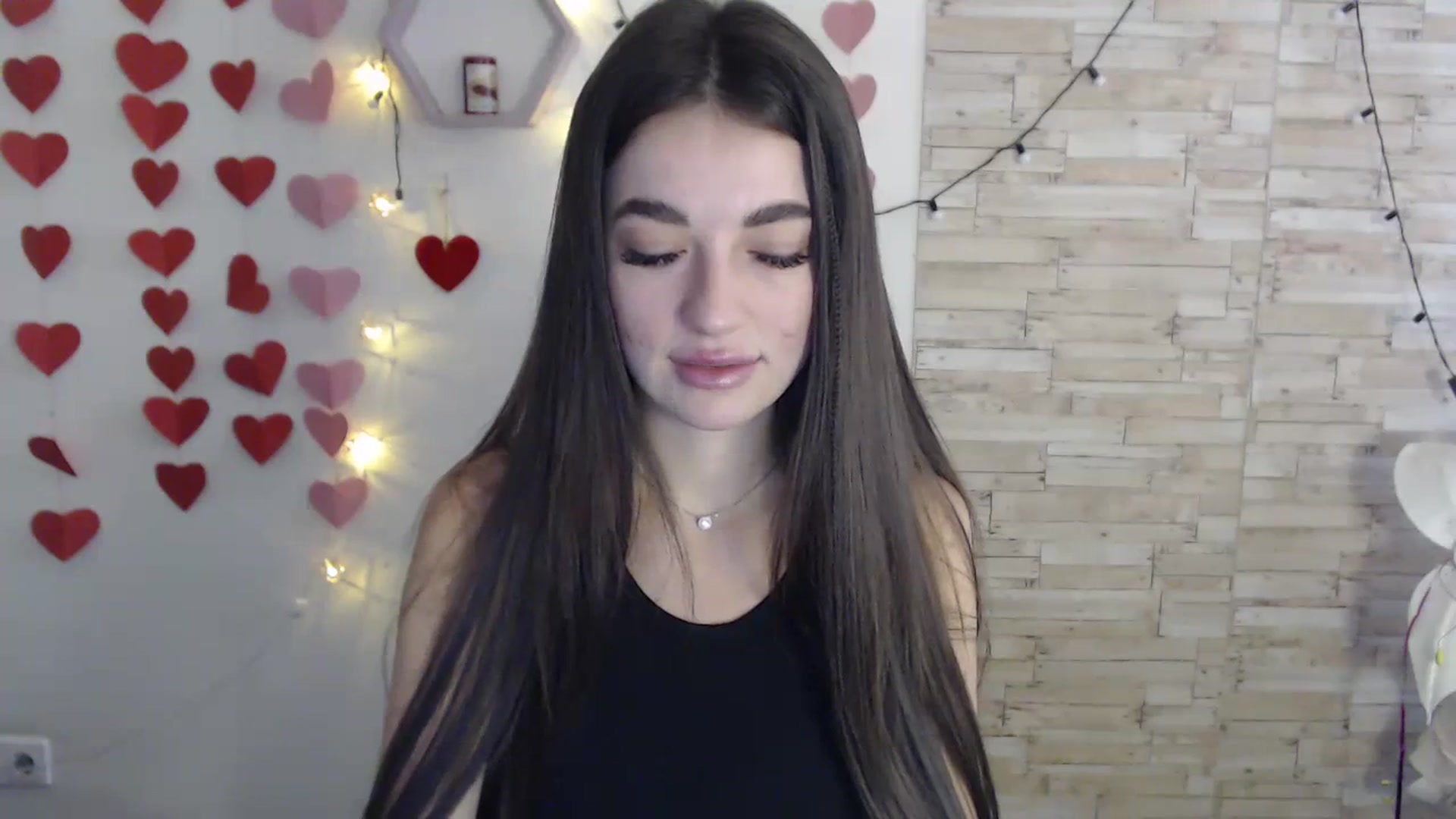 Gallery image thumbnail from Eva_Eldis's myfreecams stream on, 03/01/2024, 11:58 image 17 of 20