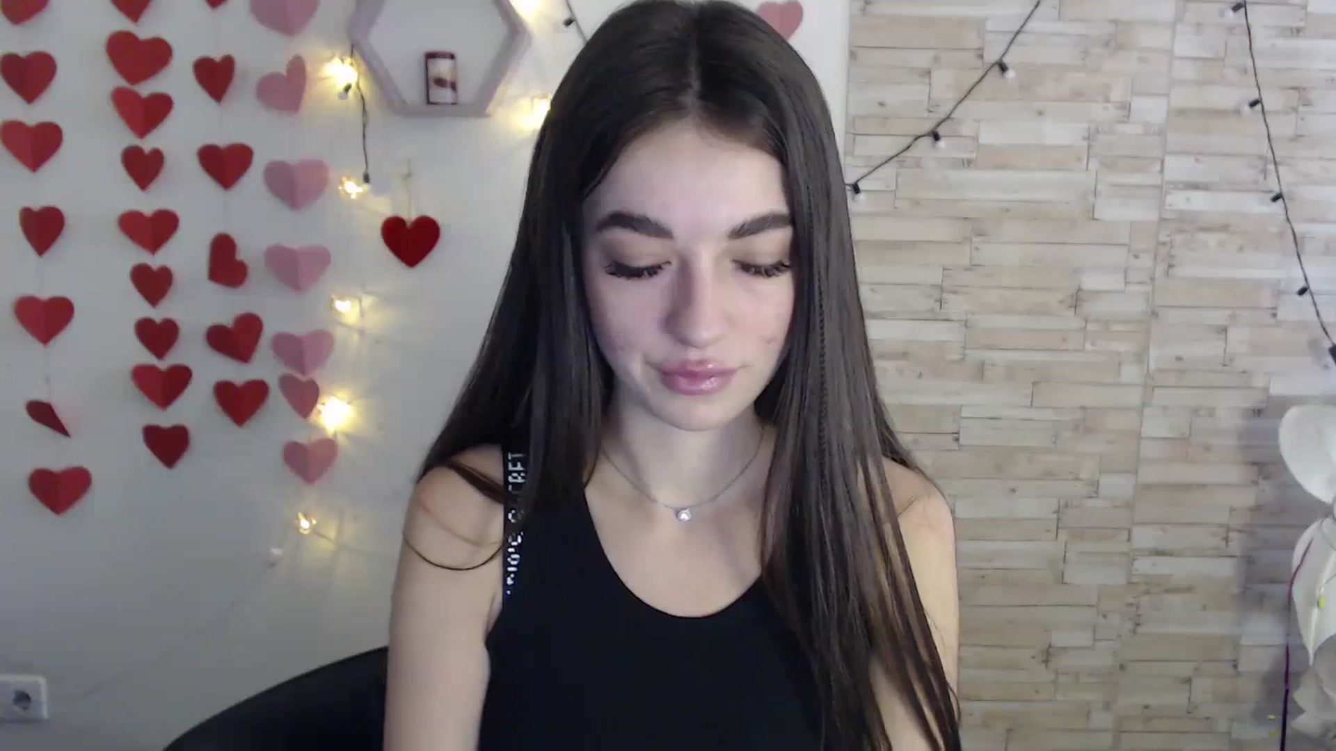 Gallery image thumbnail from Eva_Eldis's myfreecams stream on, 03/01/2024, 11:58 image 7 of 20