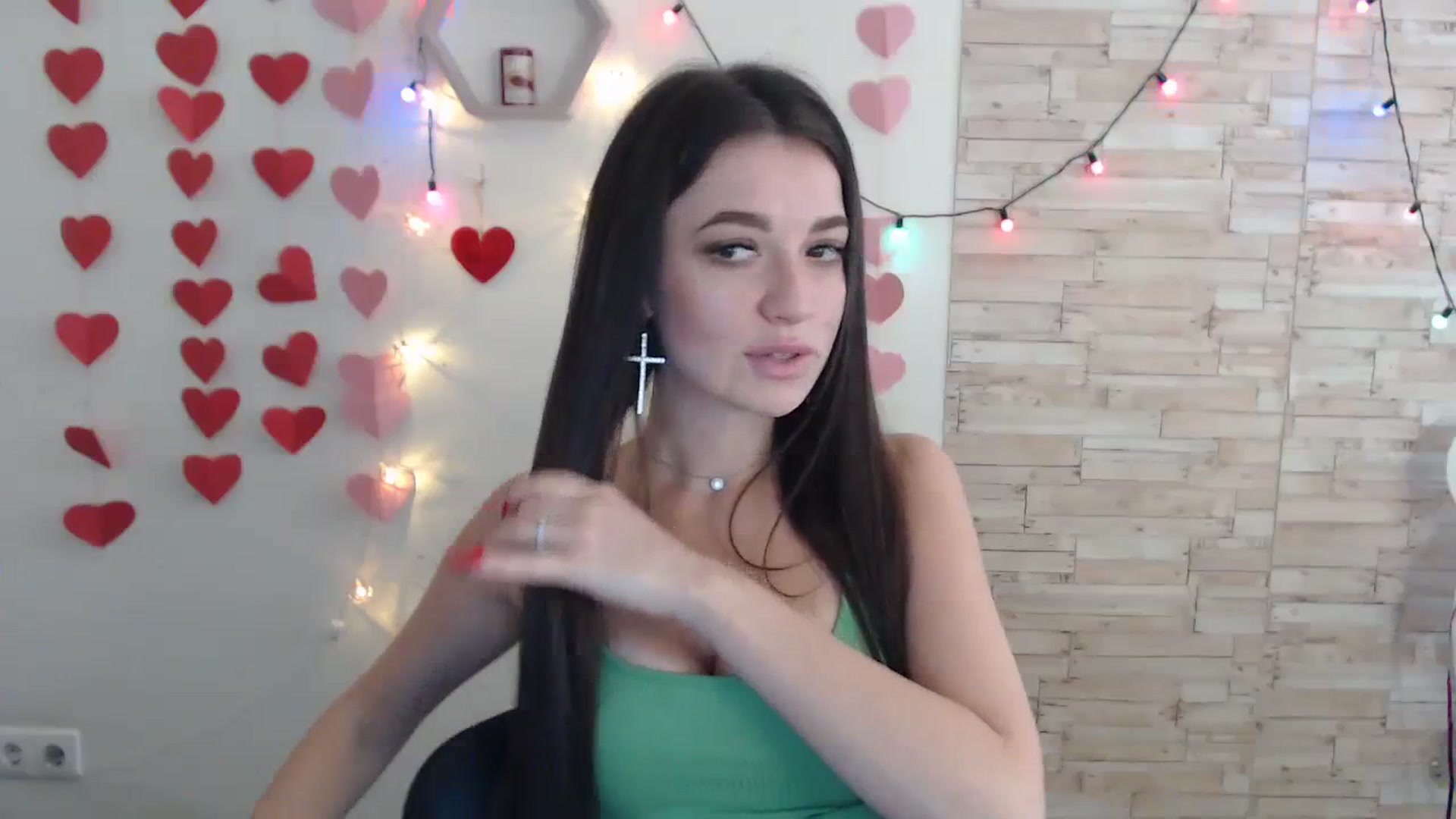Gallery image thumbnail from Eva_Eldis's myfreecams stream on, 03/07/2024, 13:03 image 15 of 20