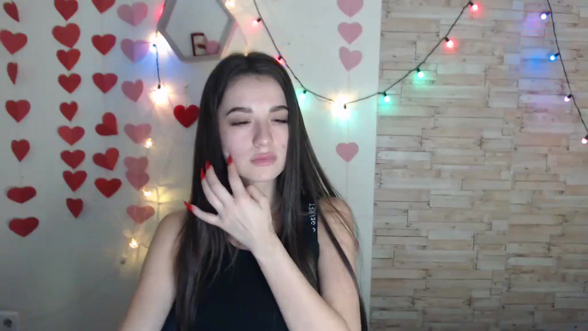Gallery image thumbnail from Eva_Eldis's myfreecams stream on, 03/08/2024, 16:00 image 4 of 20