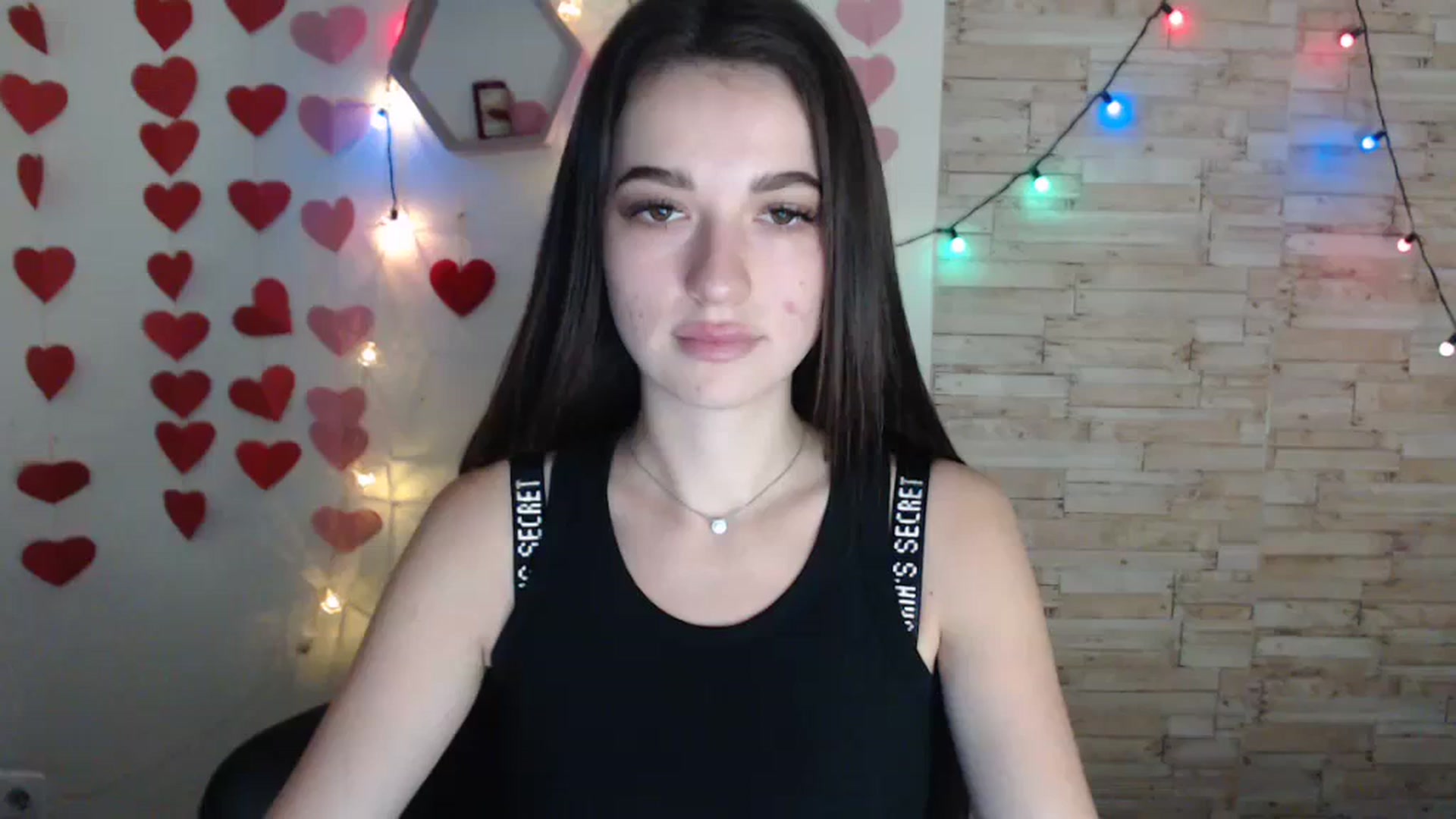 Gallery image thumbnail from Eva_Eldis's myfreecams stream on, 03/08/2024, 16:00 image 19 of 20