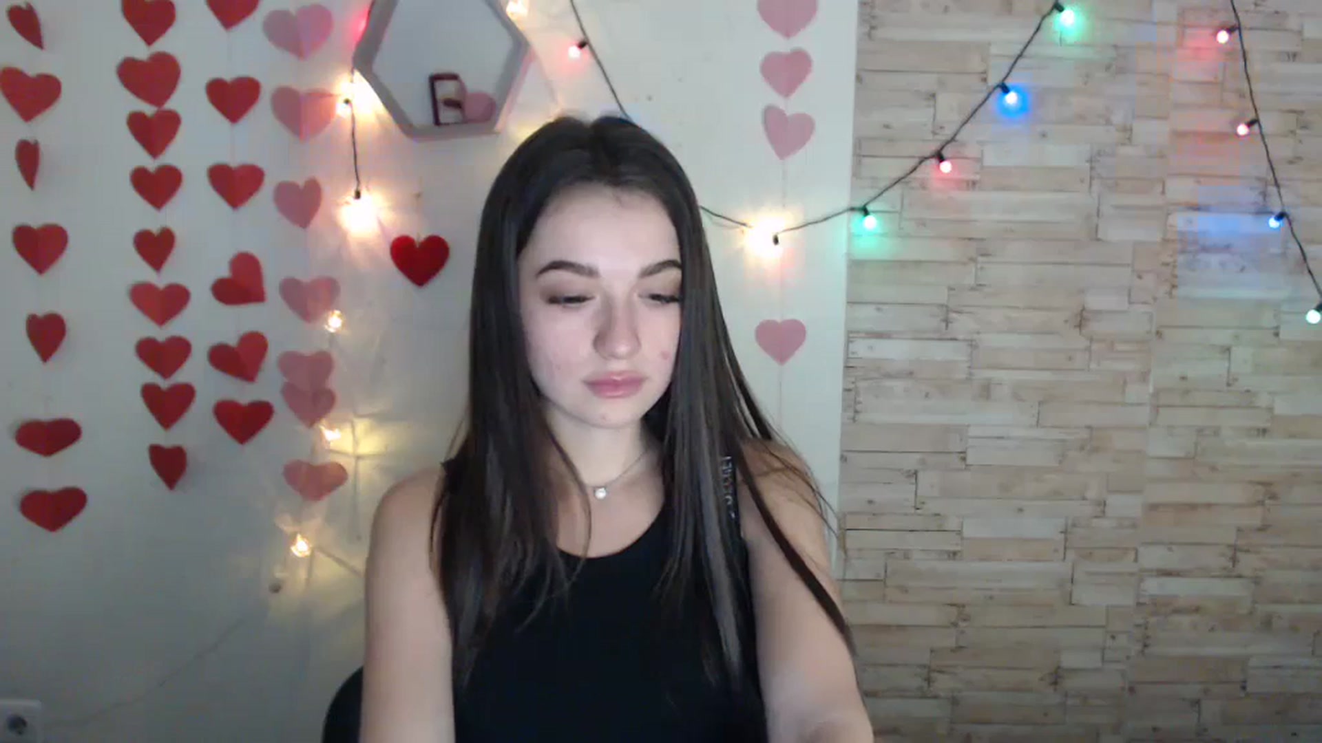 Gallery image thumbnail from Eva_Eldis's myfreecams stream on, 03/08/2024, 16:00 image 2 of 20