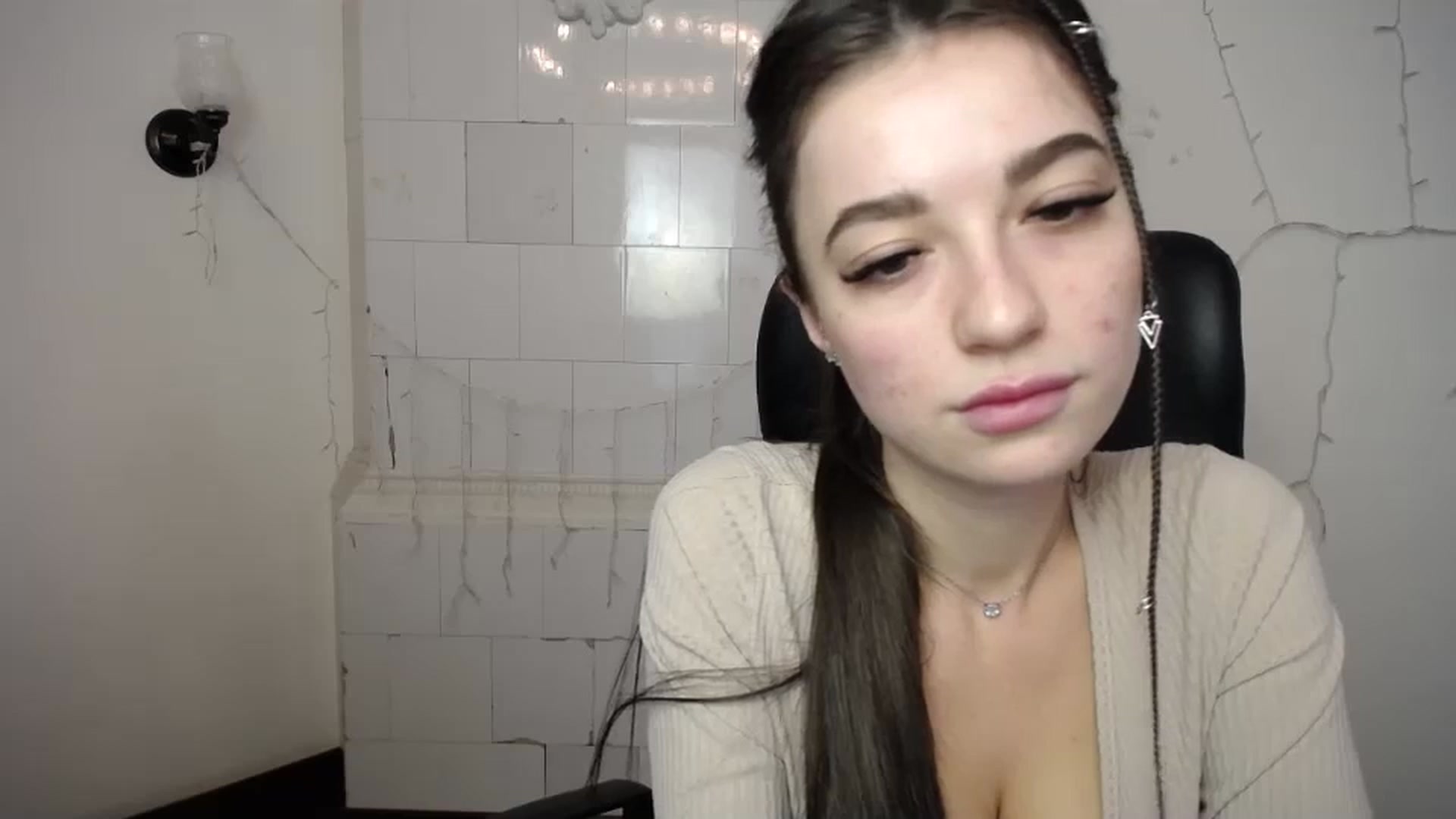 Gallery image thumbnail from Eva_Eldis's myfreecams stream on, 03/20/2024, 14:26 image 16 of 20