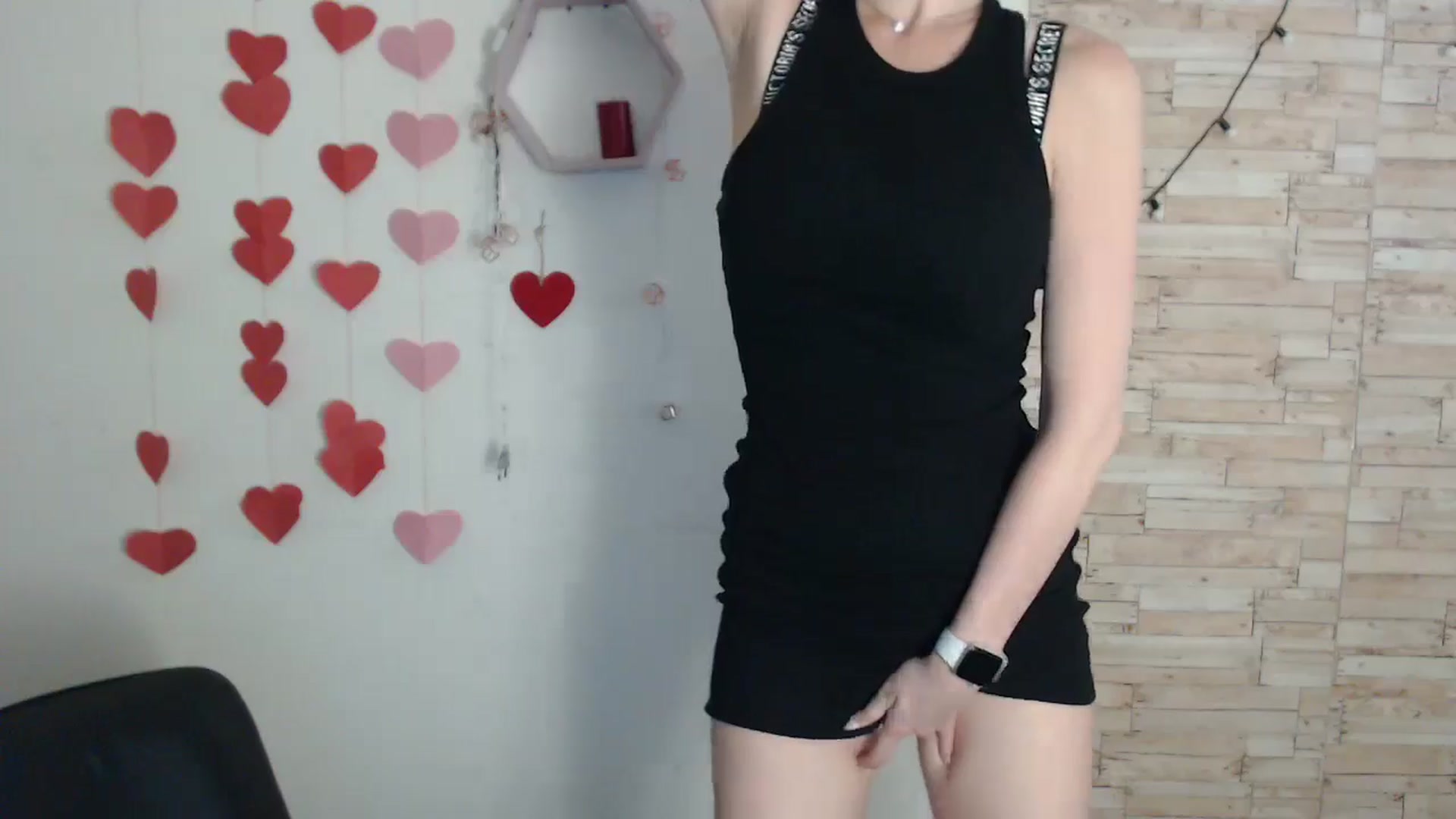 Gallery image thumbnail from Eva_Eldis's myfreecams stream on, 05/24/2024, 14:28 image 14 of 20