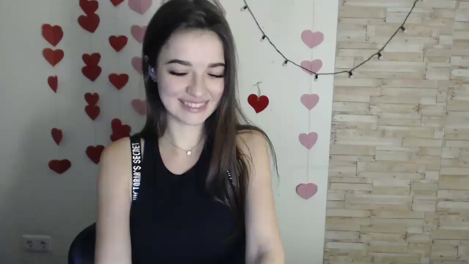 Gallery image thumbnail from Eva_Eldis's myfreecams stream on, 05/24/2024, 15:31 image 15 of 20