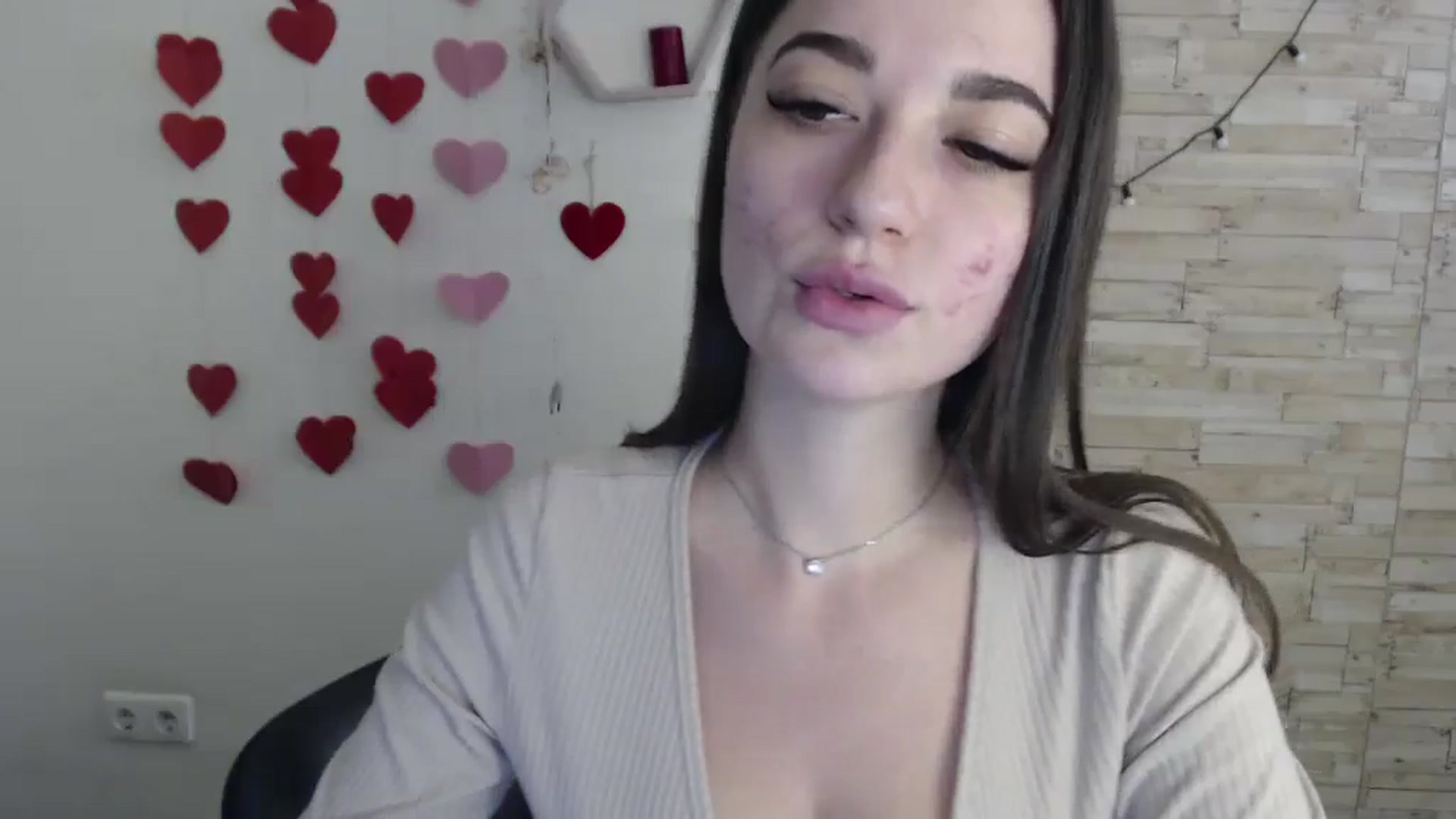 Gallery image thumbnail from Eva_Eldis's myfreecams stream on, 05/27/2024, 12:59 image 15 of 20