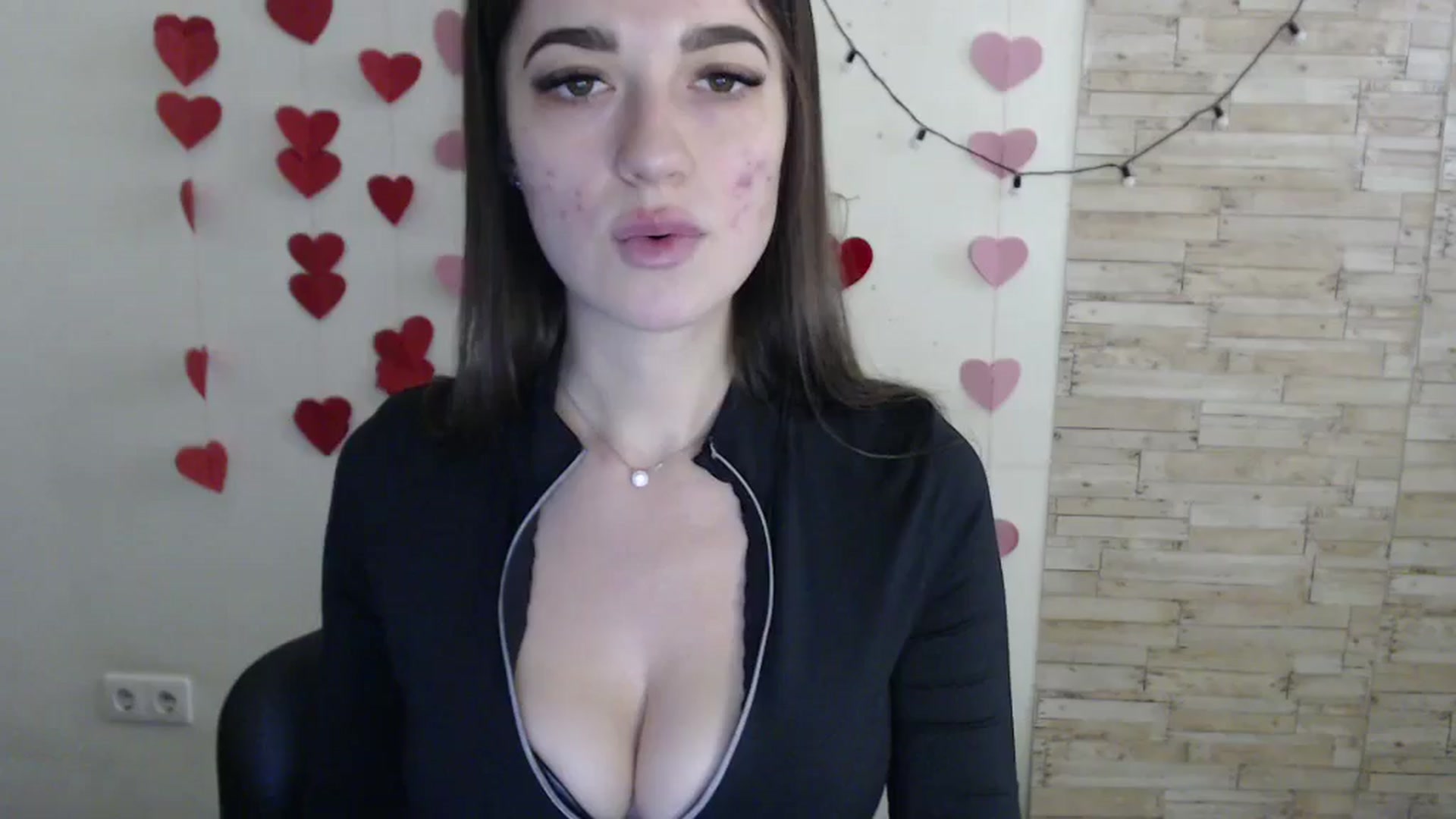 Gallery image thumbnail from Eva_Eldis's myfreecams stream on, 05/29/2024, 11:54 image 7 of 20