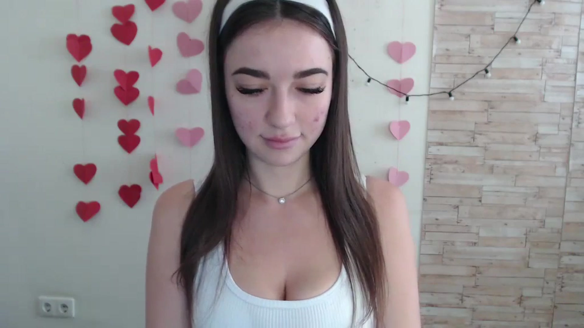 Gallery image thumbnail from Eva_Eldis's myfreecams stream on, 05/30/2024, 08:57 image 12 of 20