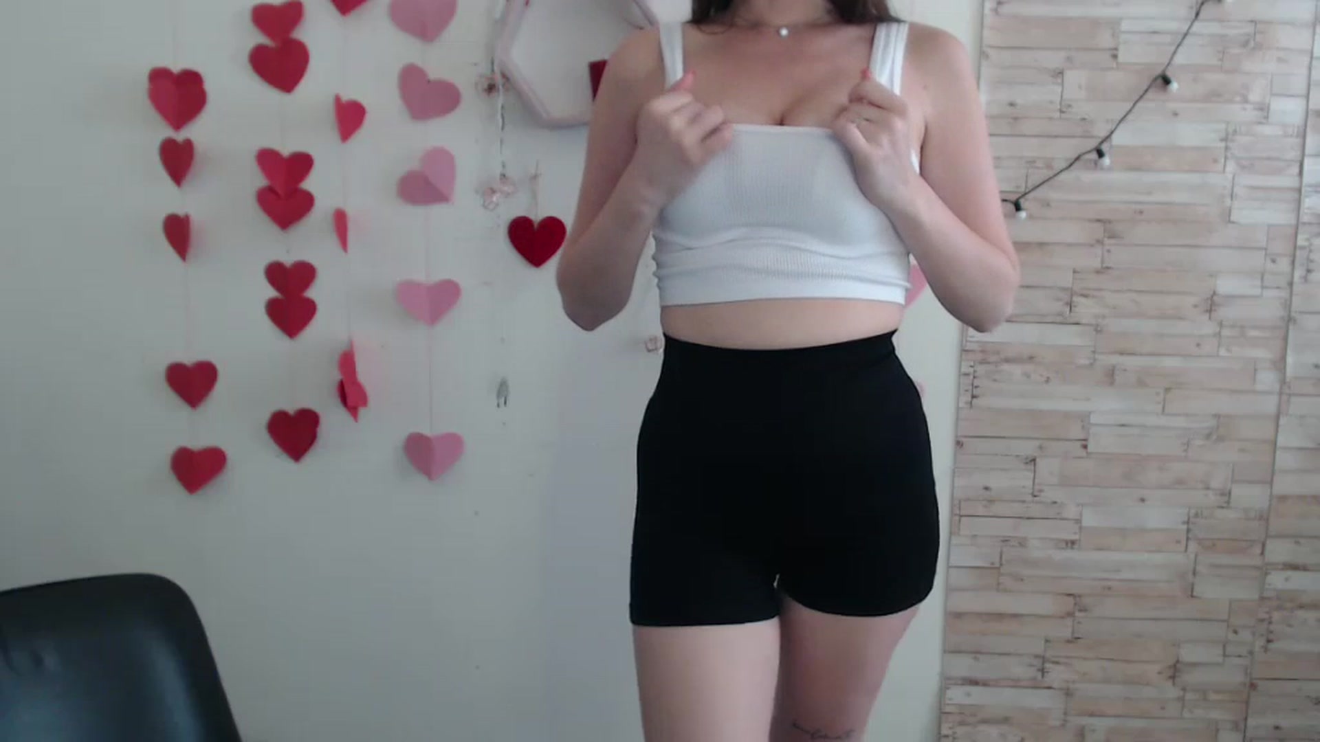Gallery image thumbnail from Eva_Eldis's myfreecams stream on, 05/30/2024, 08:57 image 20 of 20