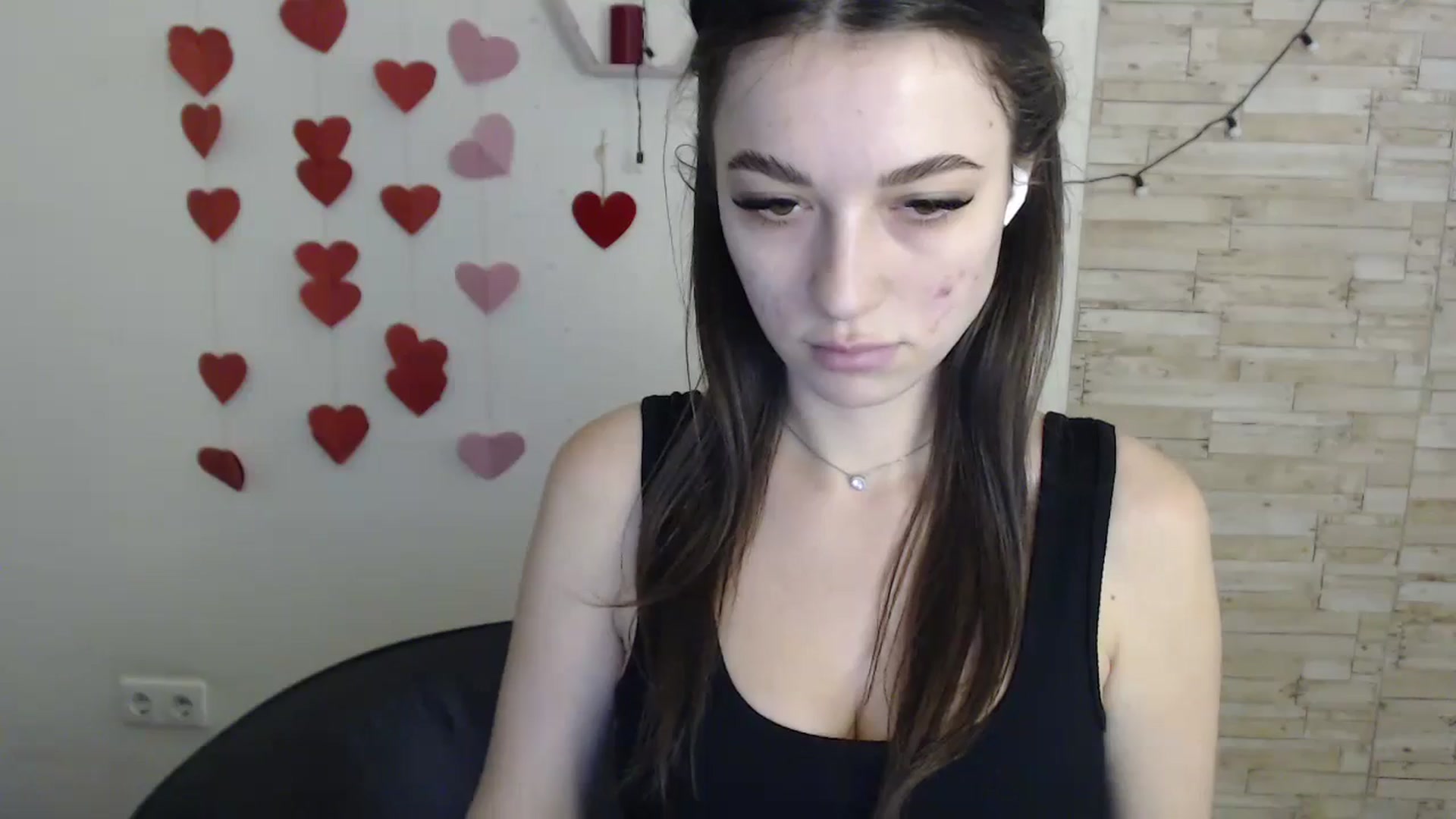 Gallery image thumbnail from Eva_Eldis's myfreecams stream on, 06/04/2024, 10:53 image 2 of 20