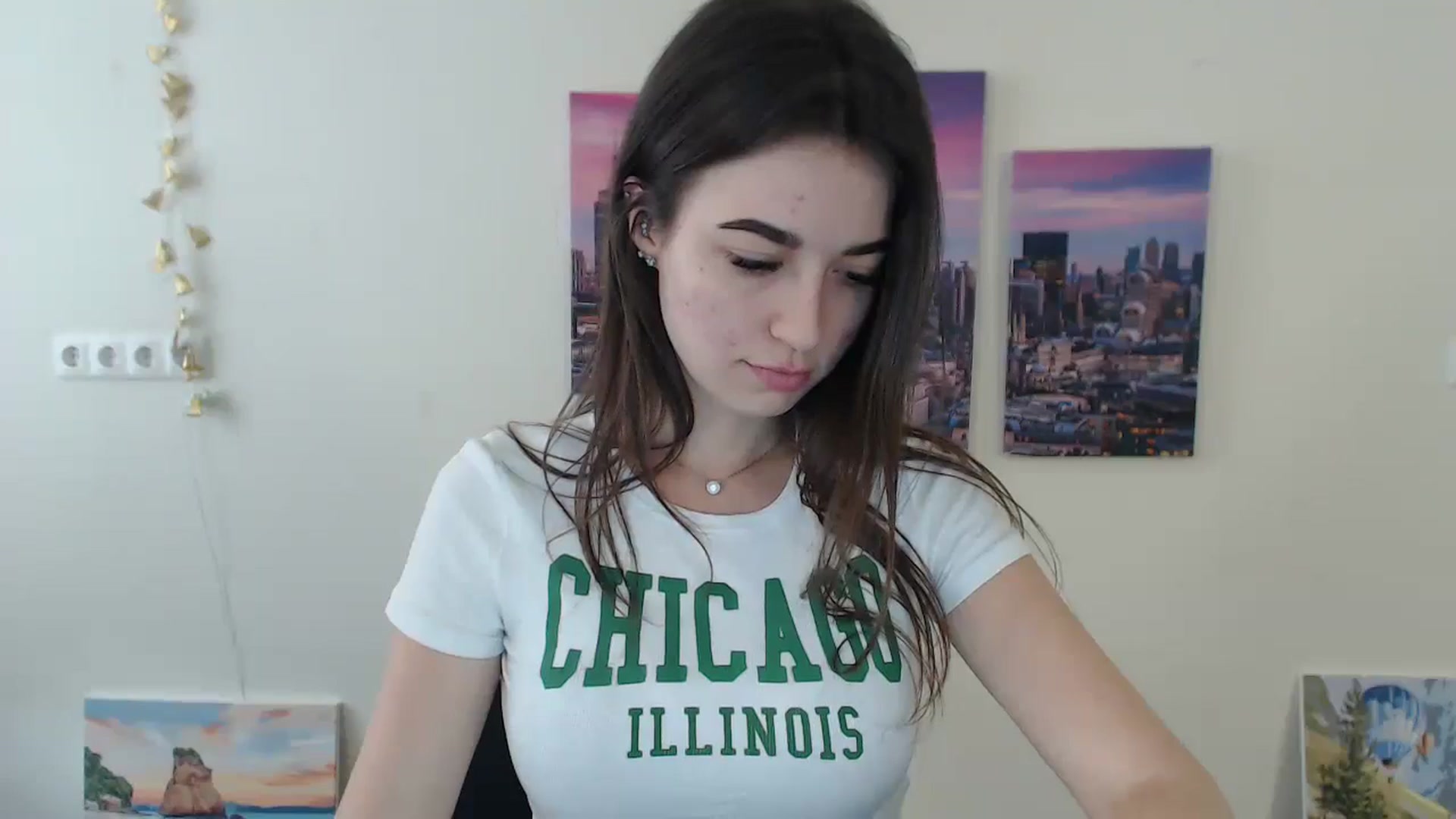 Gallery image thumbnail from Eva_Eldis's myfreecams stream on, 06/12/2024, 09:39 image 14 of 20