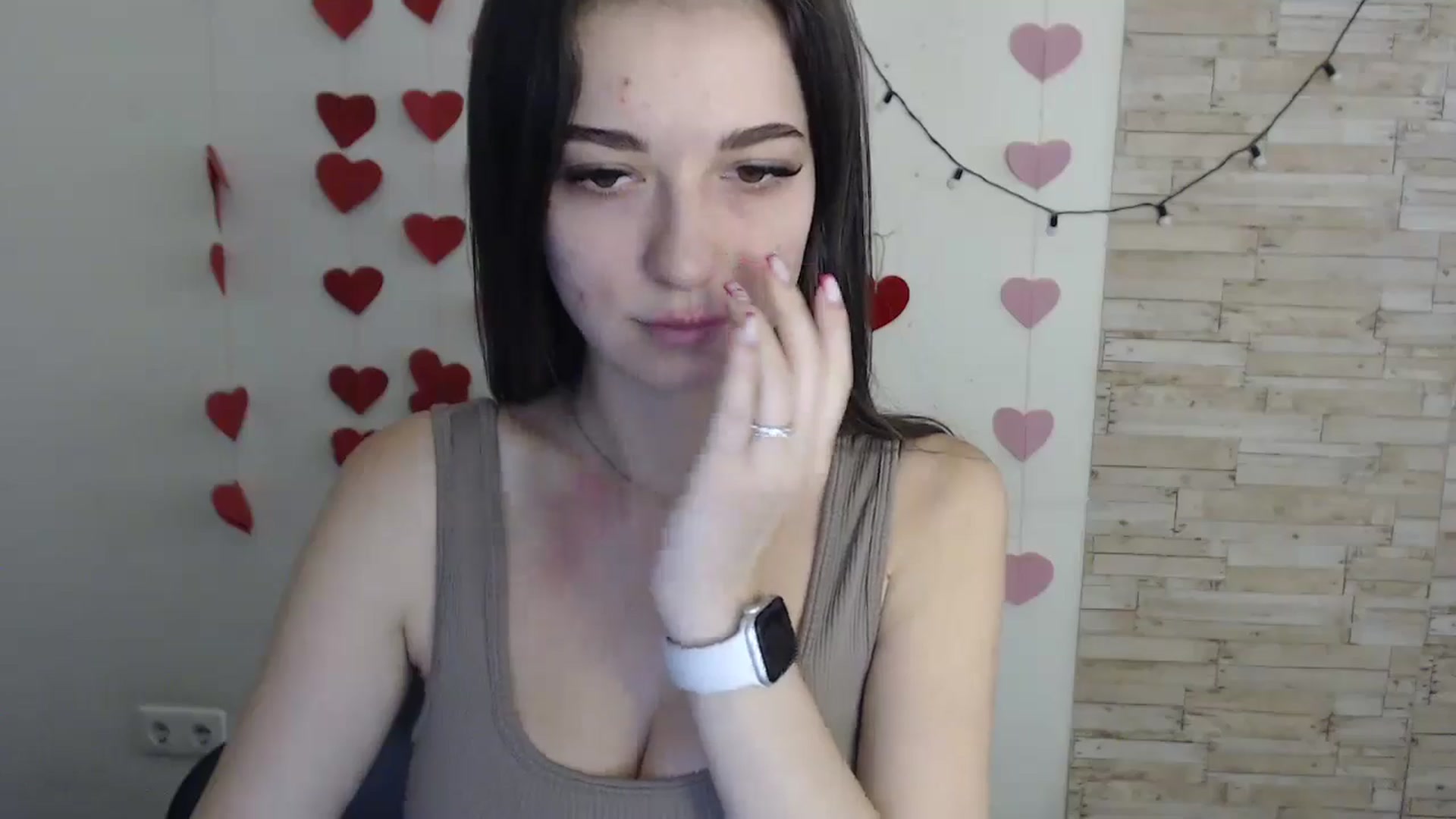 Gallery image thumbnail from Eva_Eldis's myfreecams stream on, 06/14/2024, 11:51 image 16 of 20