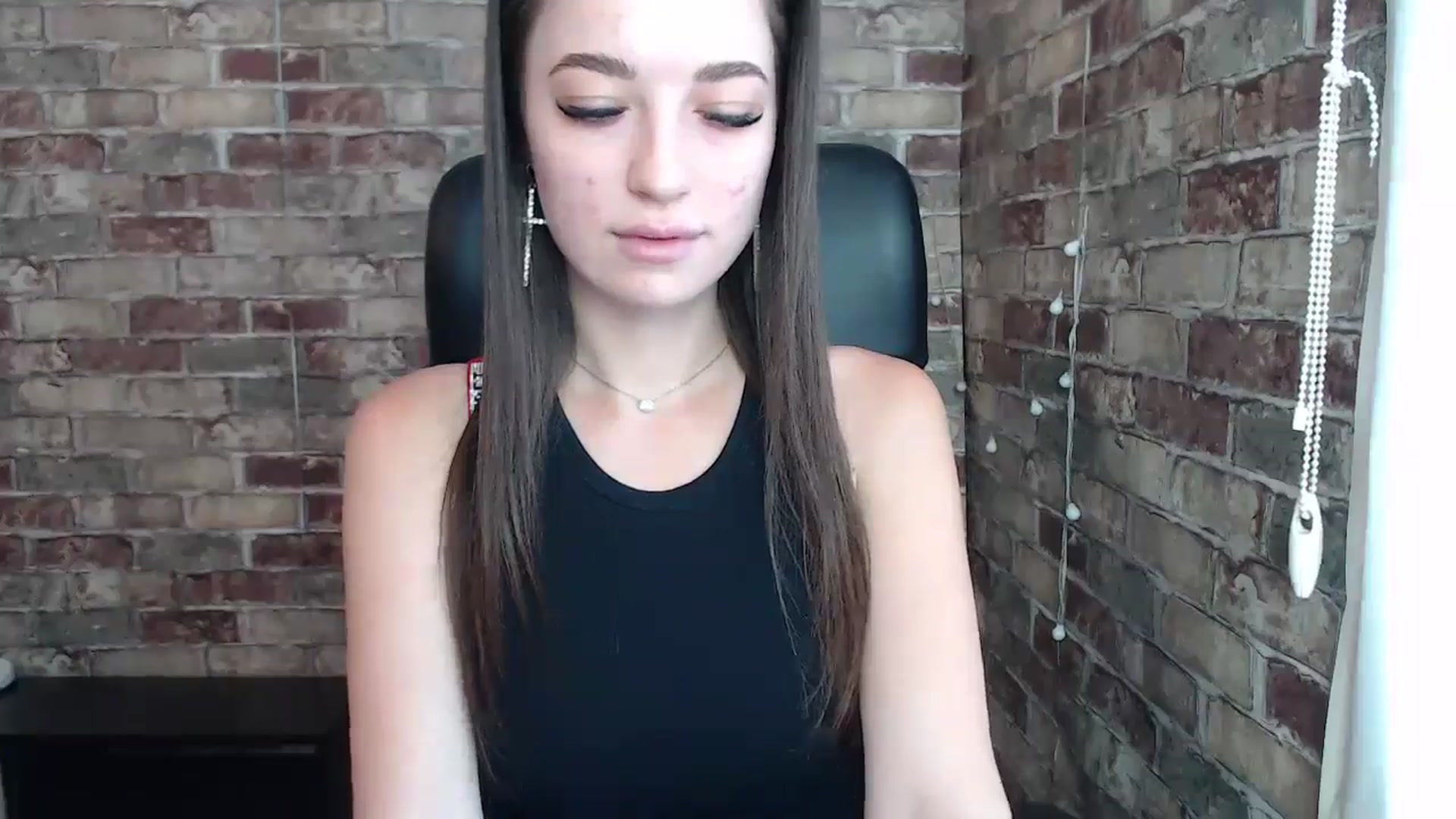 Gallery image thumbnail from Eva_Eldis's myfreecams stream on, 06/27/2024, 09:35 image 17 of 20