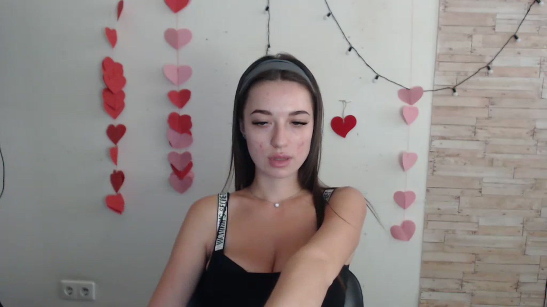 Gallery image thumbnail from Eva_Eldis's myfreecams stream on, 07/16/2024, 14:51 image 2 of 20