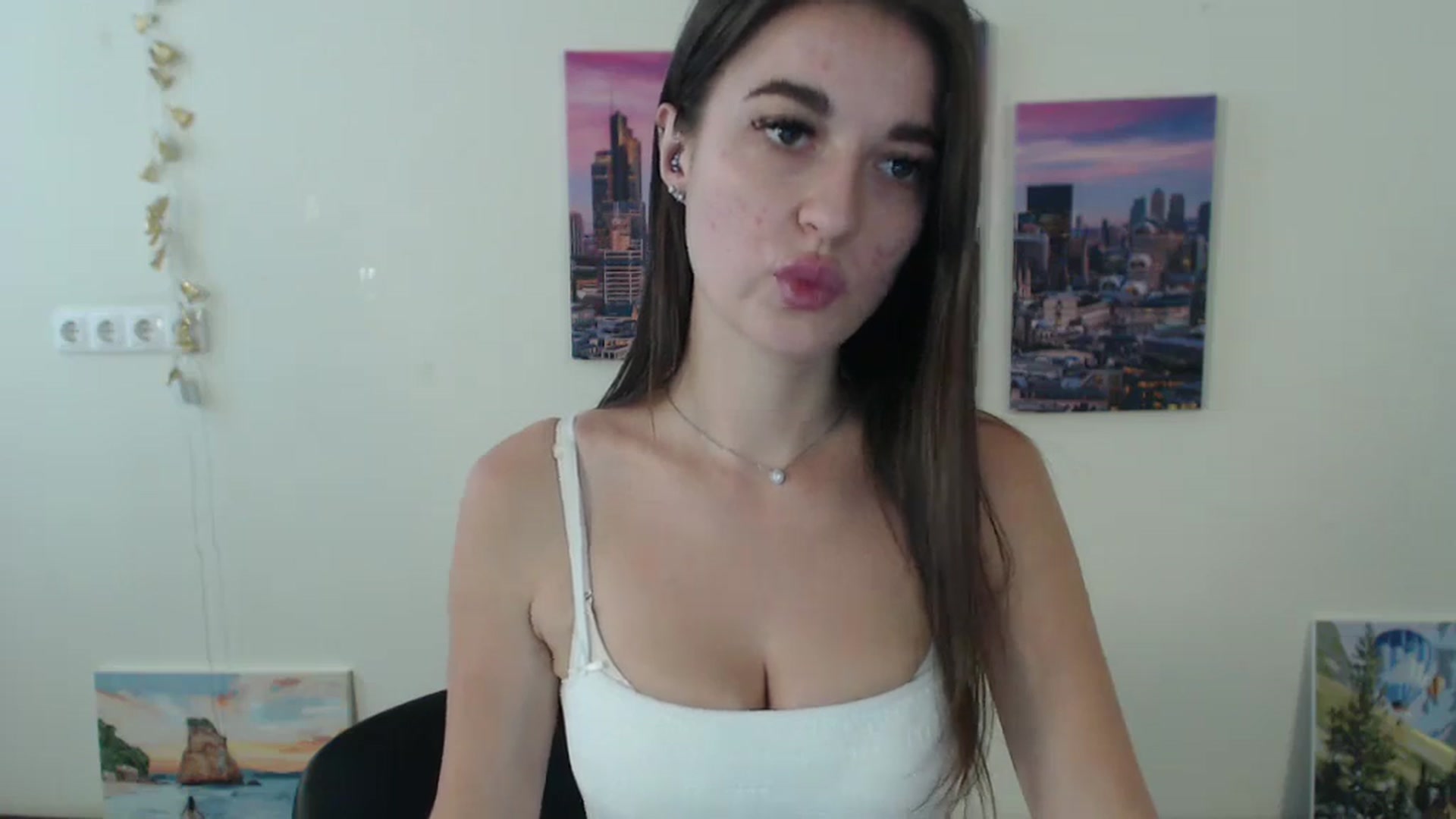 Gallery image thumbnail from Eva_Eldis's myfreecams stream on, 08/13/2024, 15:42 image 14 of 20