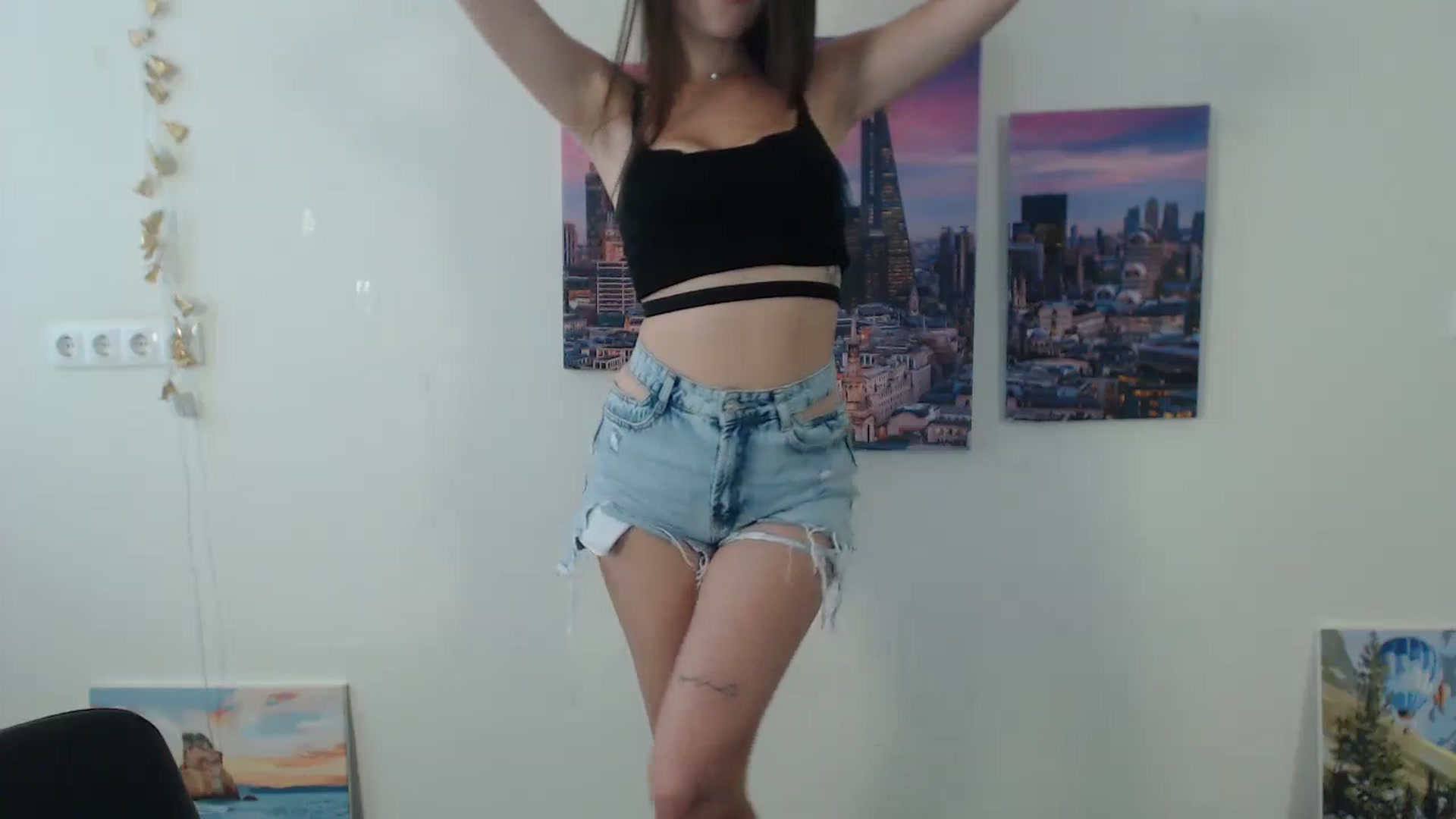 Gallery image thumbnail from Eva_Eldis's myfreecams stream on, 08/23/2024, 11:31 image 6 of 20
