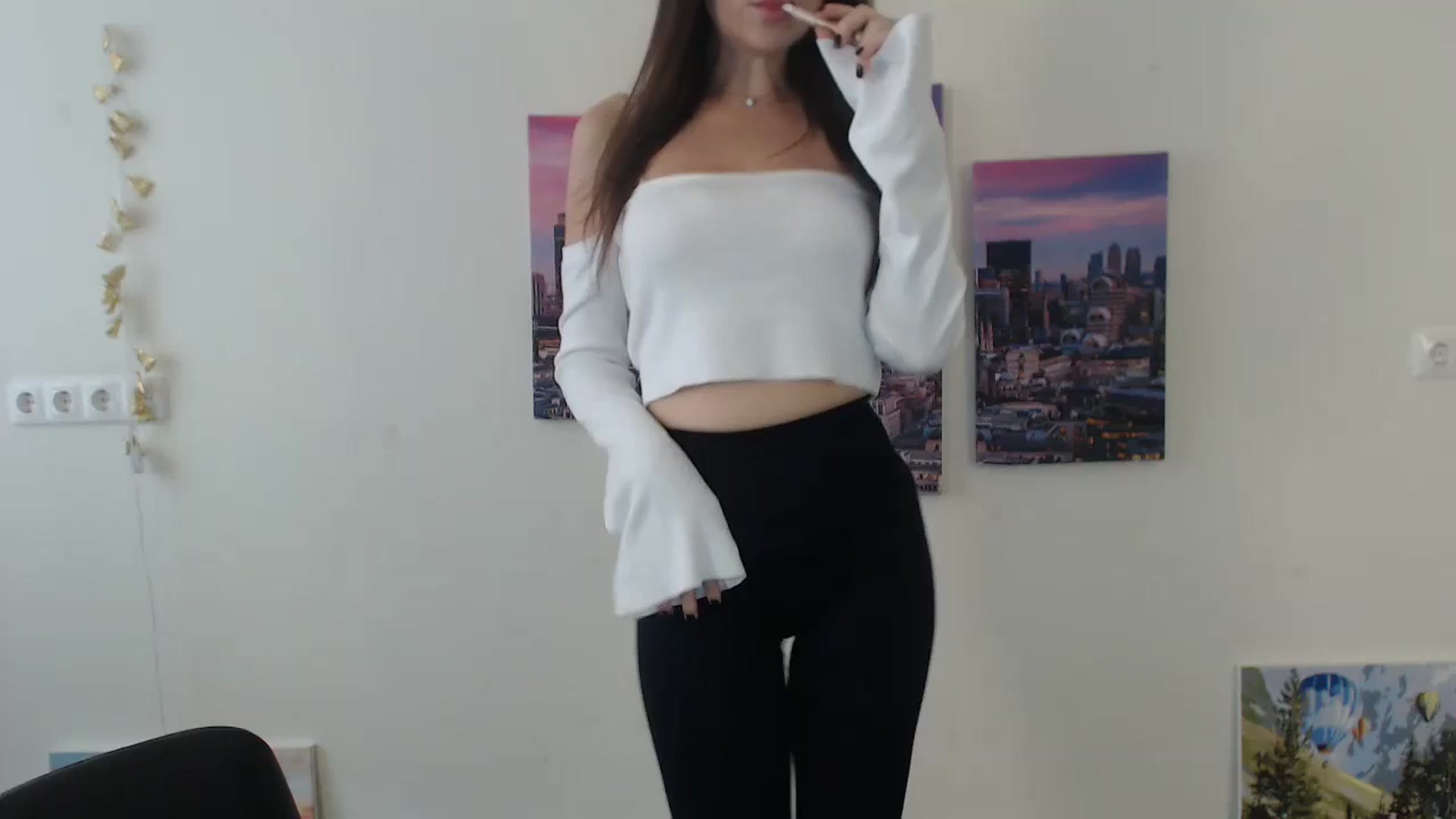 Gallery image thumbnail from Eva_Eldis's myfreecams stream on, 08/29/2024, 10:00 image 7 of 20