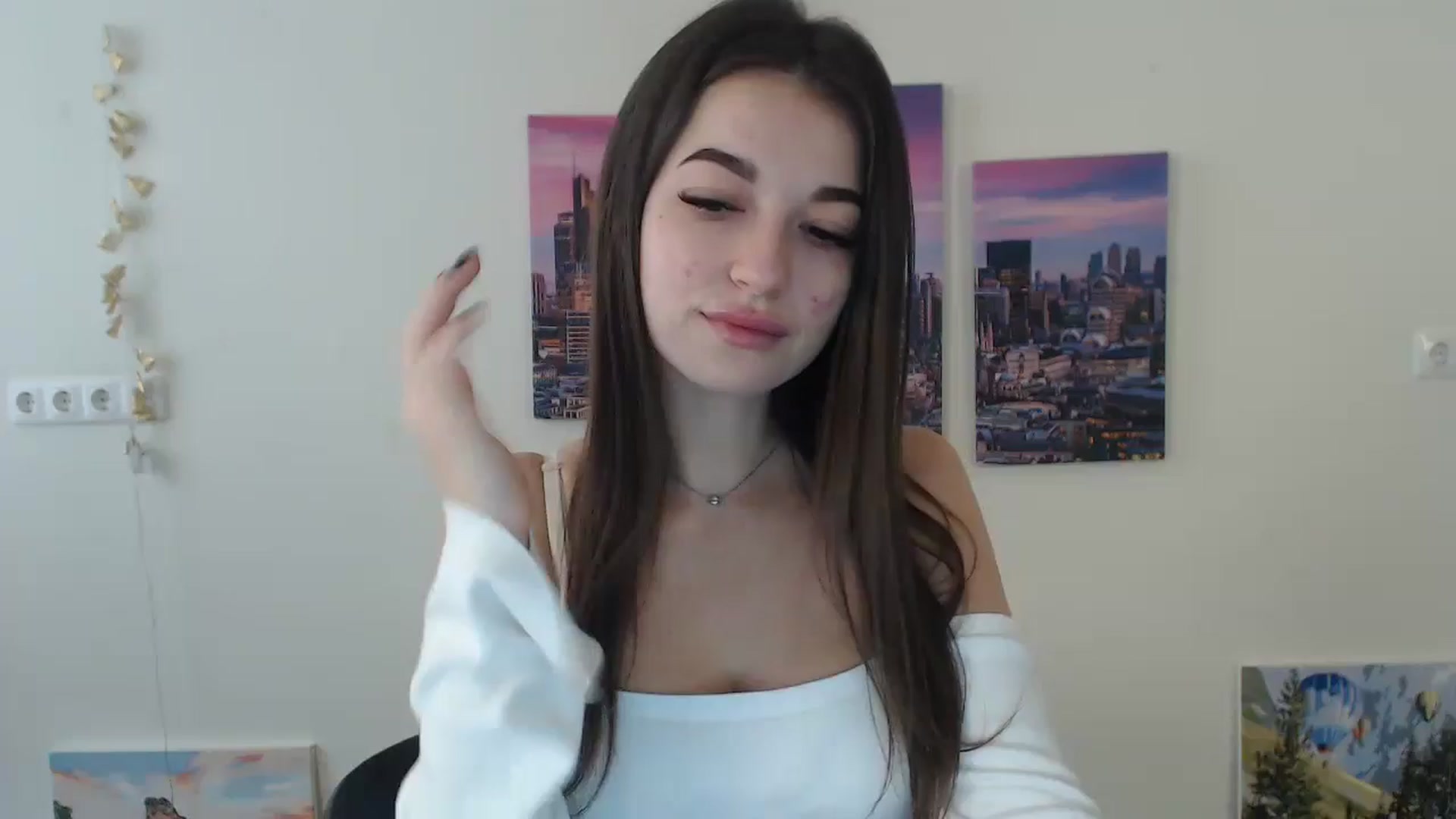 Gallery image thumbnail from Eva_Eldis's myfreecams stream on, 08/29/2024, 10:00 image 6 of 20