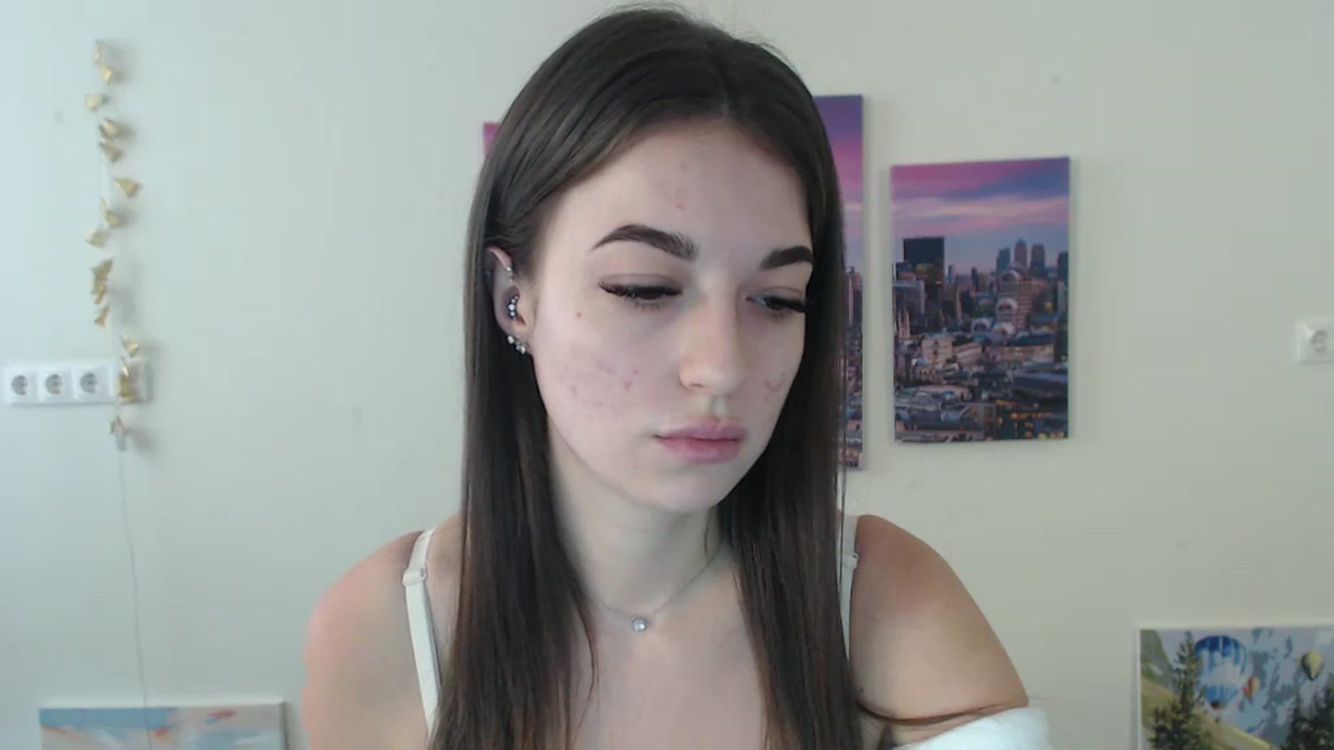 Gallery image thumbnail from Eva_Eldis's myfreecams stream on, 08/29/2024, 11:49 image 17 of 20