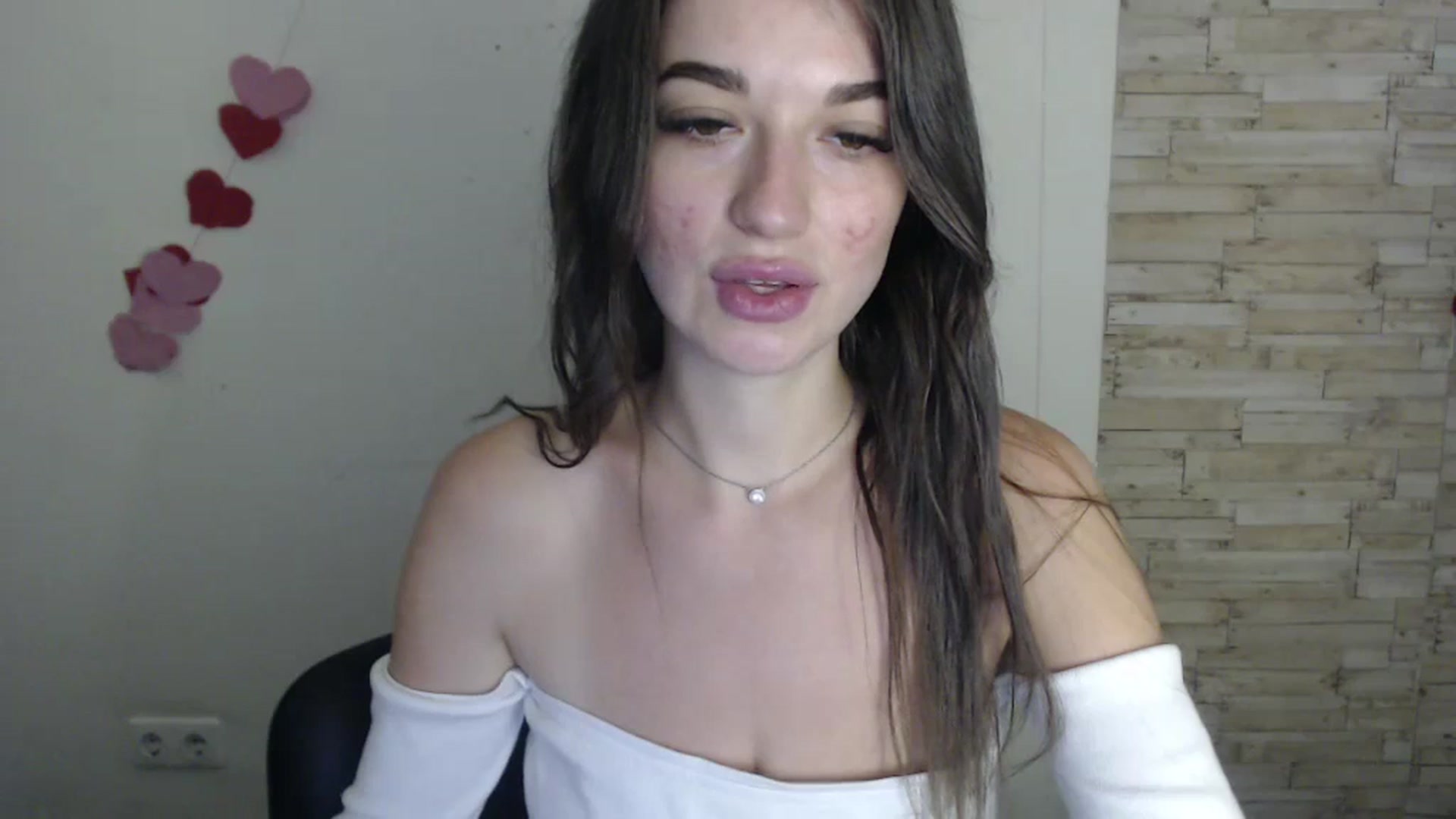Gallery image thumbnail from Eva_Eldis's myfreecams stream on, 09/05/2024, 15:00 image 11 of 20