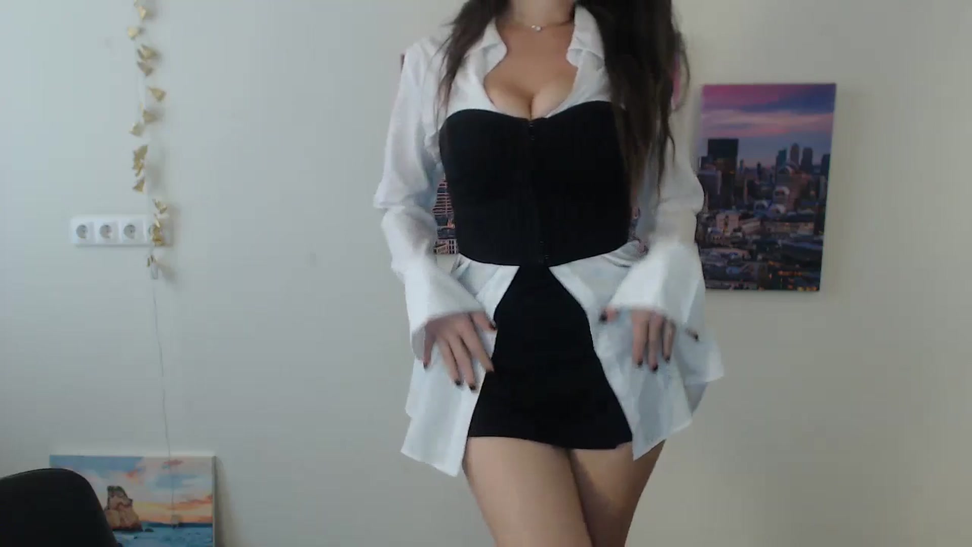 Gallery image thumbnail from Eva_Eldis's myfreecams stream on, 09/06/2024, 12:01 image 15 of 20