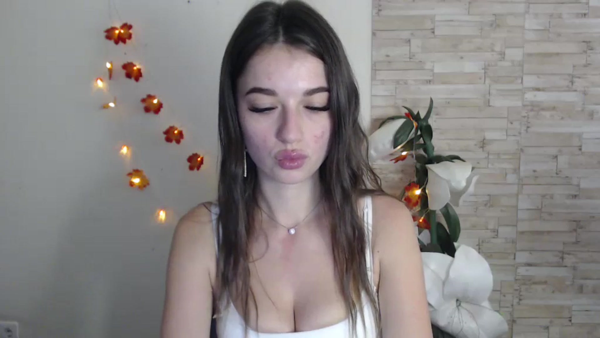 Gallery image thumbnail from Eva_Eldis's myfreecams stream on, 09/13/2024, 14:17 image 19 of 20