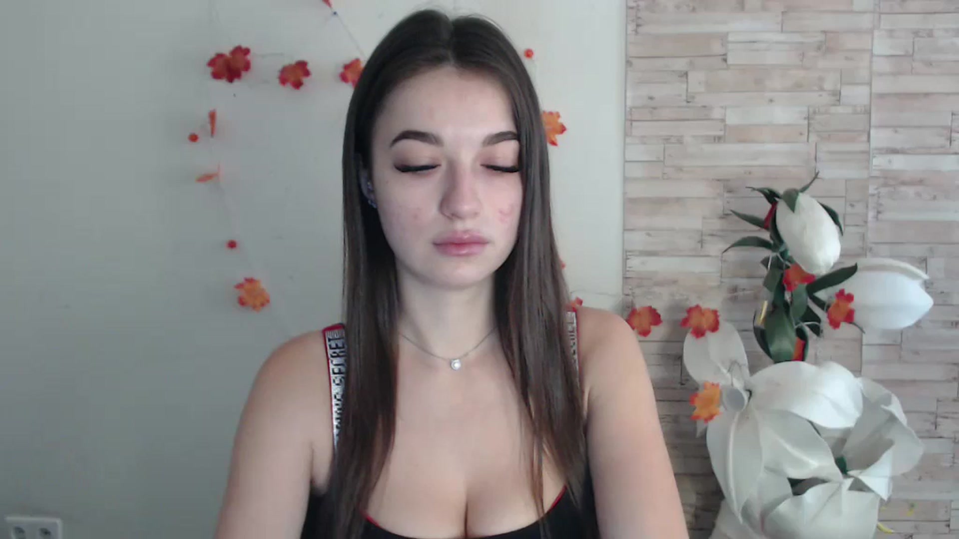 Gallery image thumbnail from Eva_Eldis's myfreecams stream on, 09/16/2024, 11:16 image 2 of 20