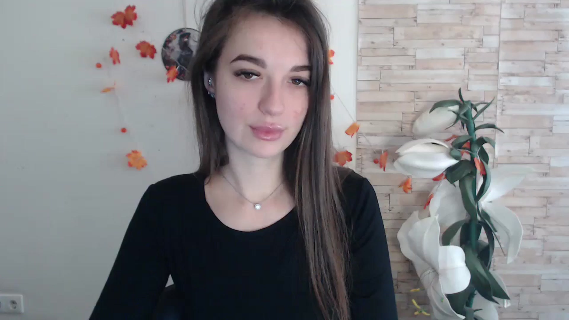 Gallery image thumbnail from Eva_Eldis's myfreecams stream on, 09/21/2024, 10:23 image 10 of 20