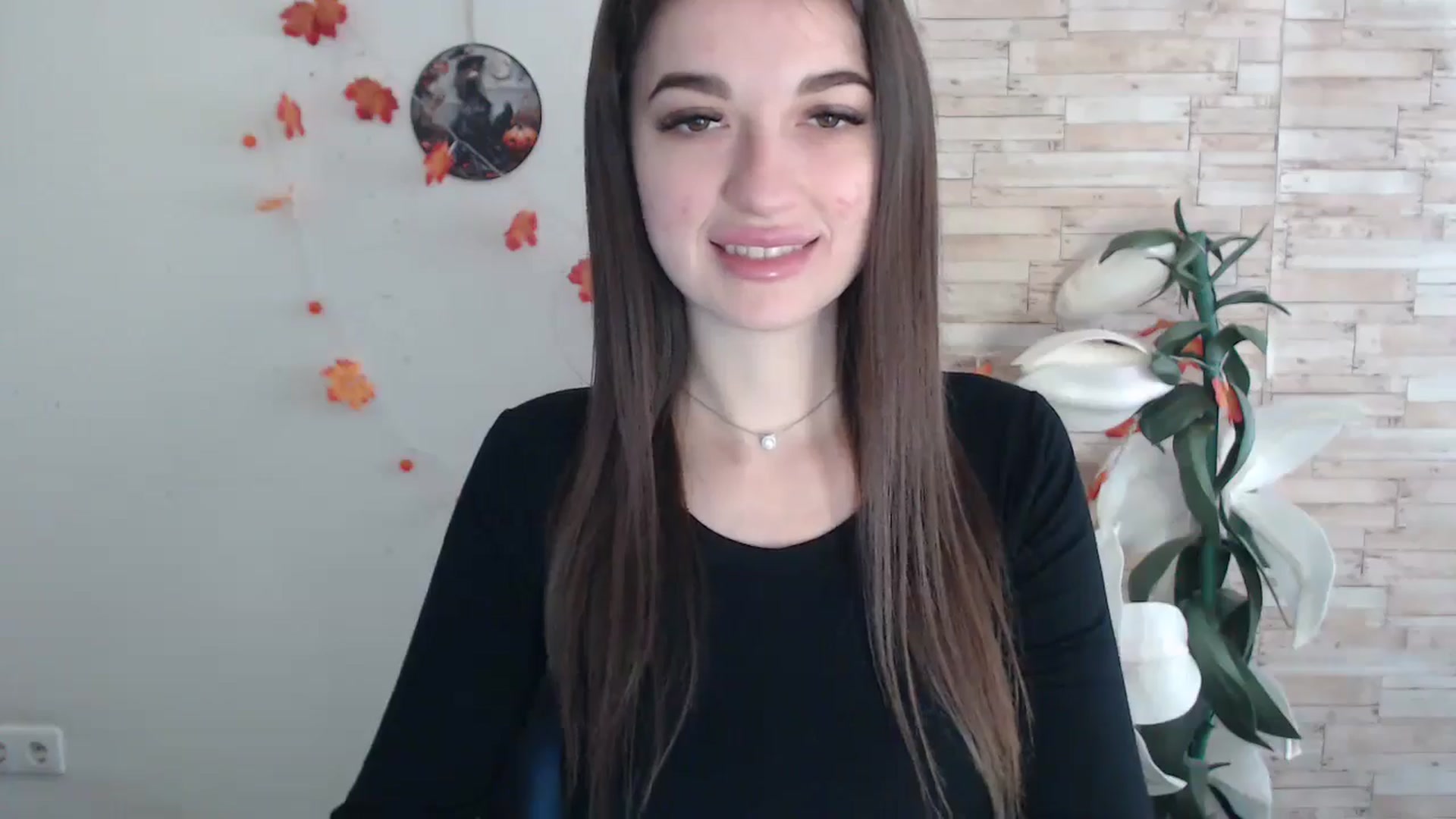 Gallery image thumbnail from Eva_Eldis's myfreecams stream on, 09/21/2024, 10:23 image 3 of 20