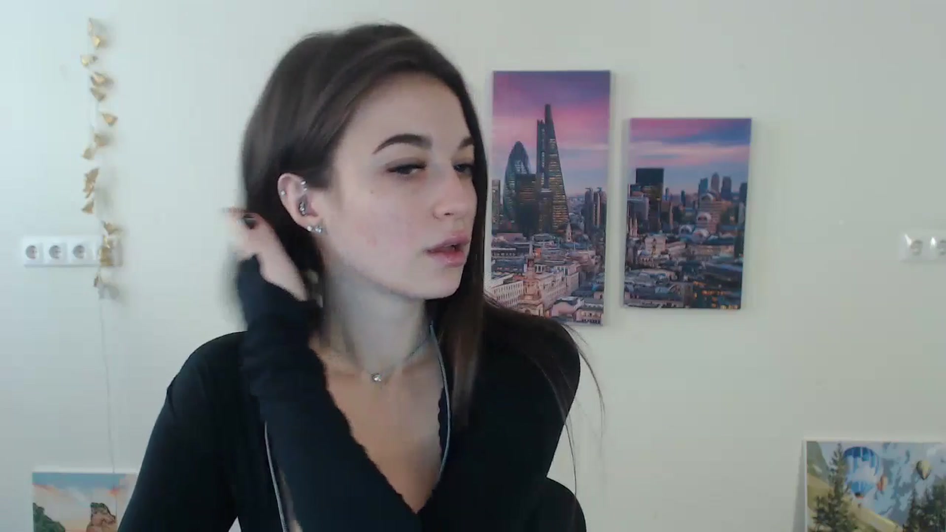 Gallery image thumbnail from Eva_Eldis's myfreecams stream on, 09/23/2024, 12:47 image 7 of 20