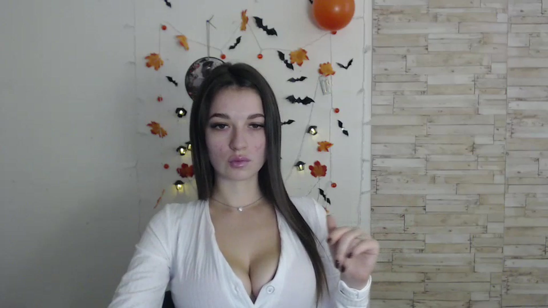 Gallery image thumbnail from Eva_Eldis's myfreecams stream on, 10/02/2024, 13:33 image 18 of 20